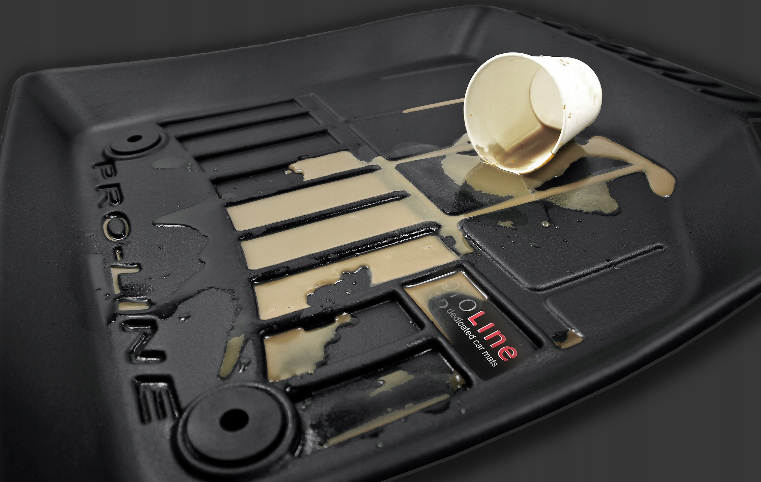 DYWANIKI KORYTKOWE 3D AUDI A8 D4 Producent Frogum
