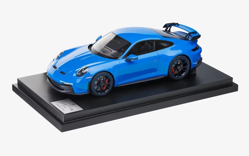 Modelik Porsche 911 GT3 (992) 1:12 Limited Edition