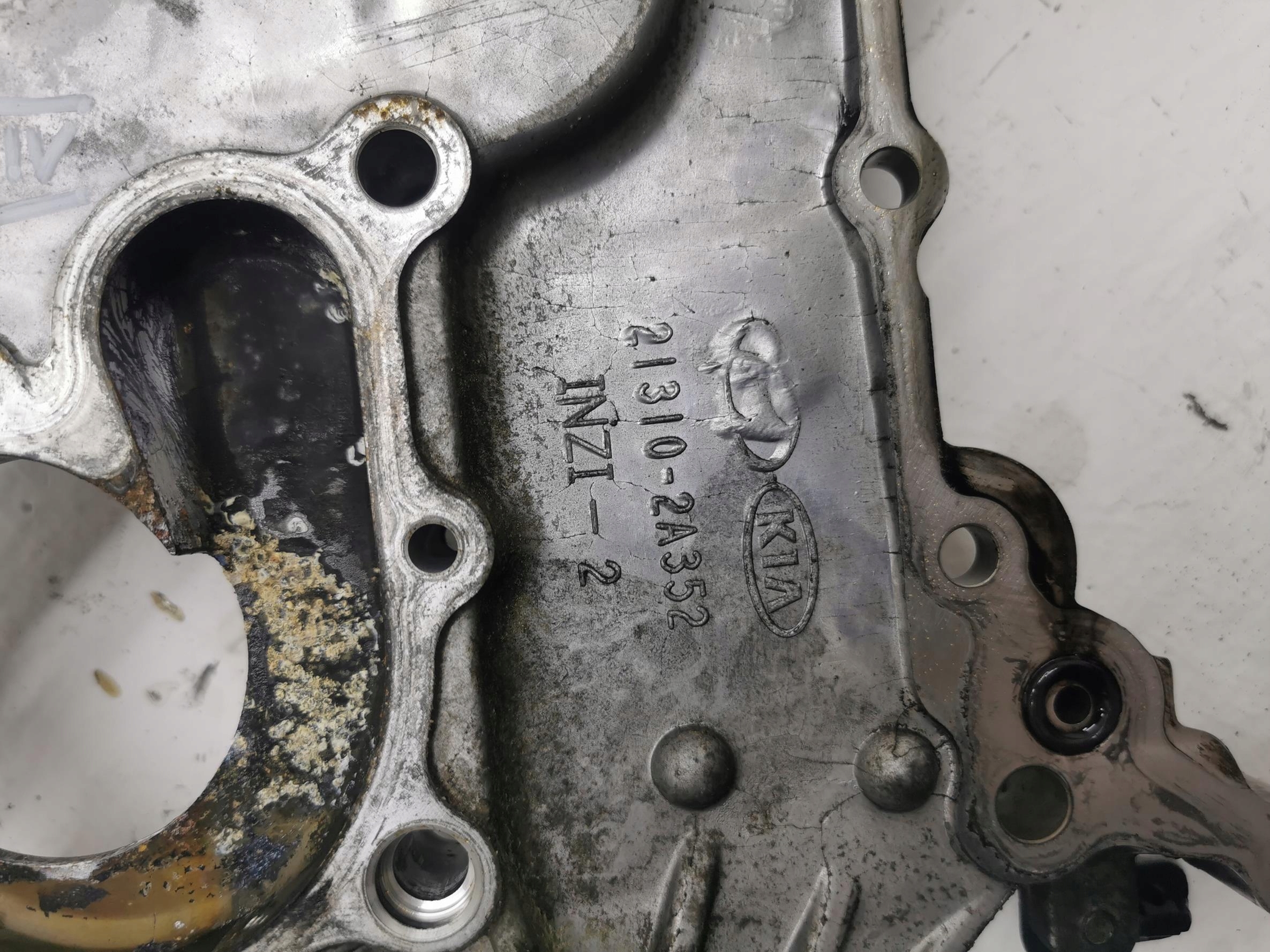 Couvercle carter distribution KIA CARENS IV 1.7CRDi 21310-2A352
