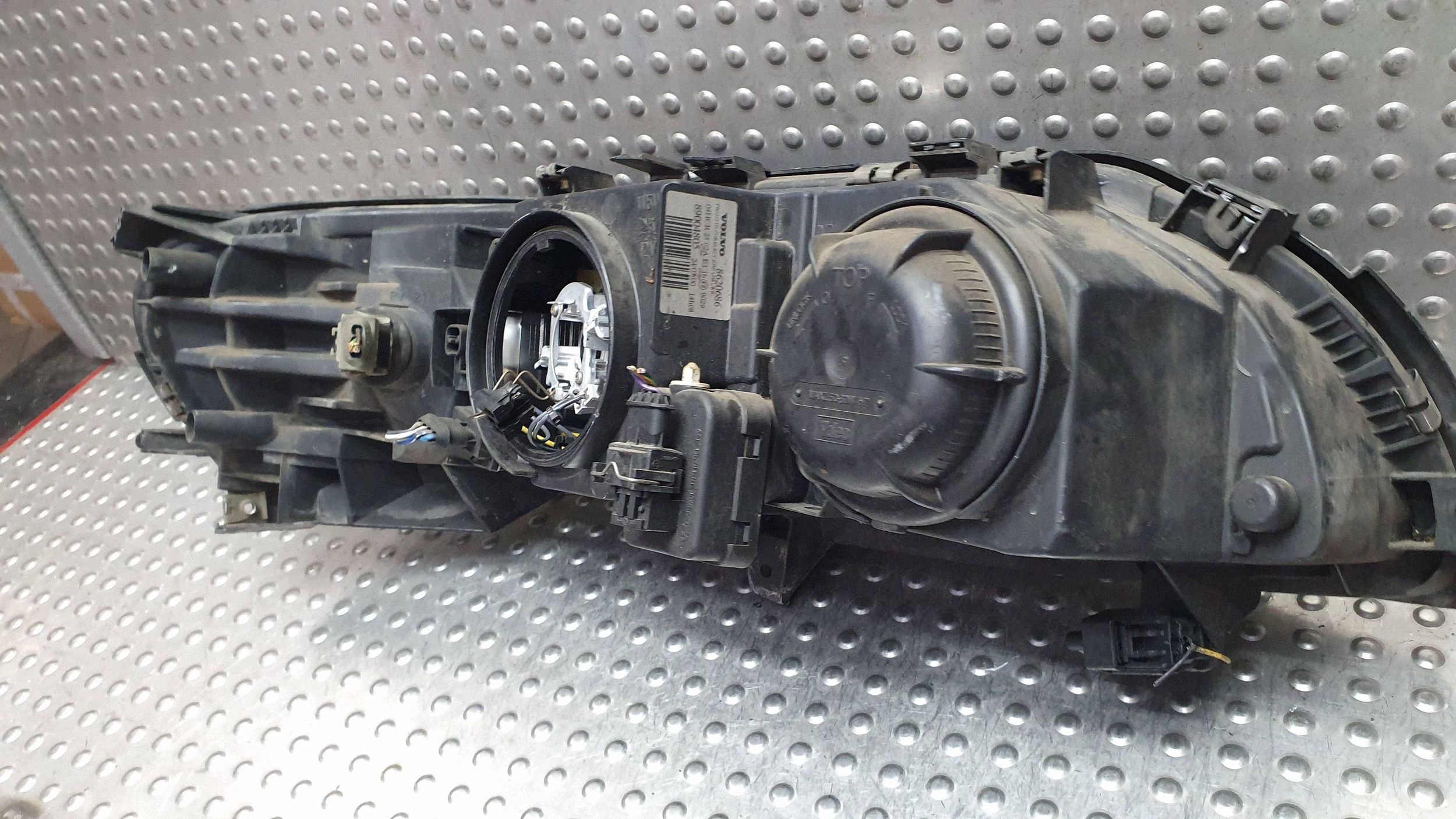 light REFLEKTOR left front 8620686 VOLVO V70 II S60 and EUROPA 00-04