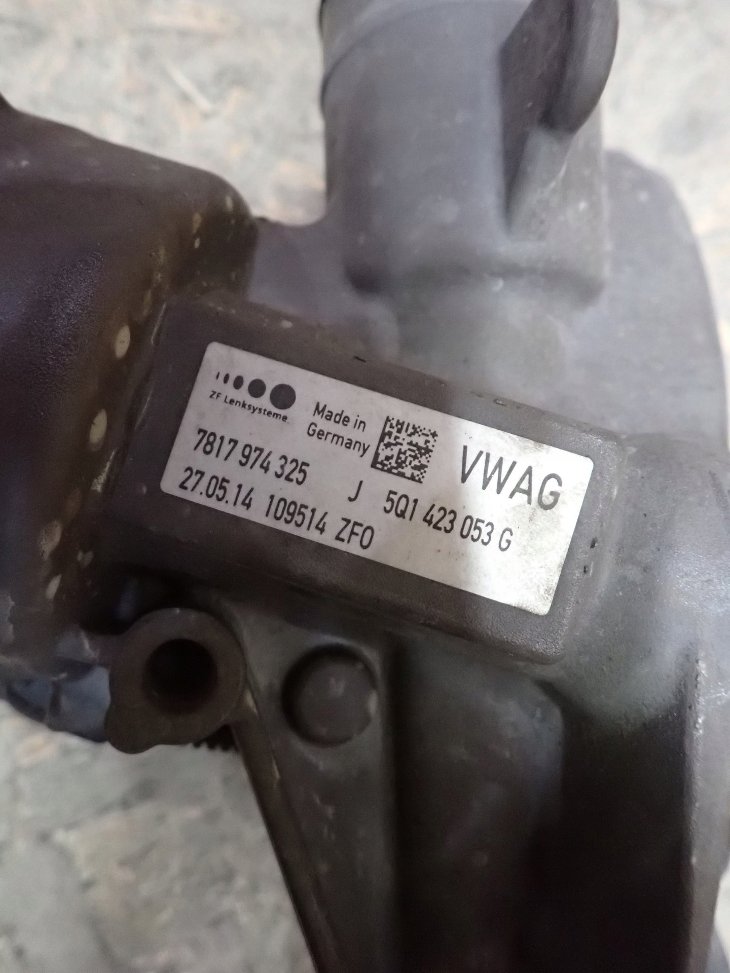 Boîter direction VW GOLF 7 VII 5G 2012- 5Q1423053G