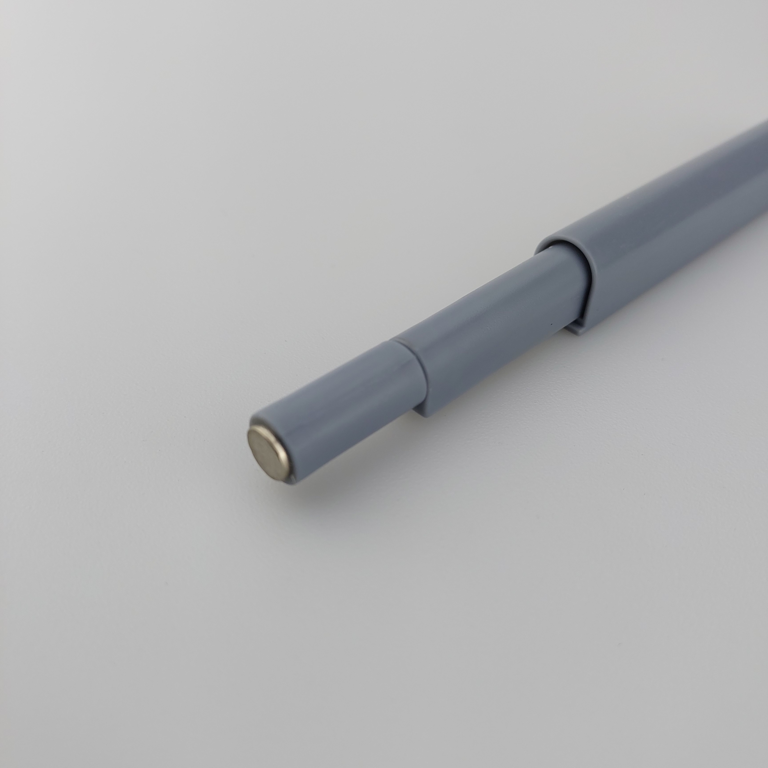 10x ODBOJNIK DO DRZWI AMORTYZATOR PUSH TO OPEN TIP ON MAGNES SZARY Rodzaj odbojnik