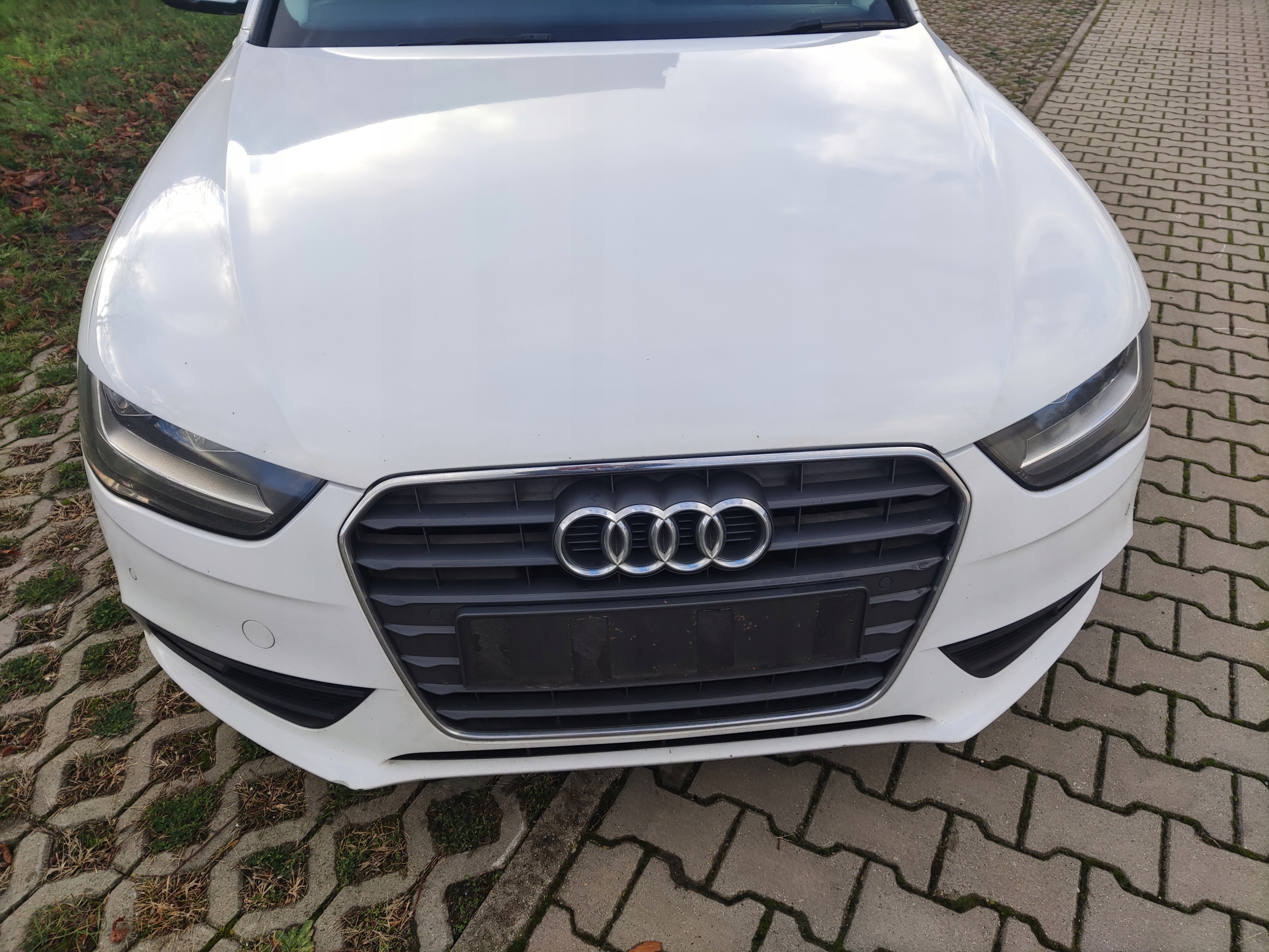 AUDI A4 B8 LIFT PRZÓD KOMPLETNY LS9R Producent części Audi OE