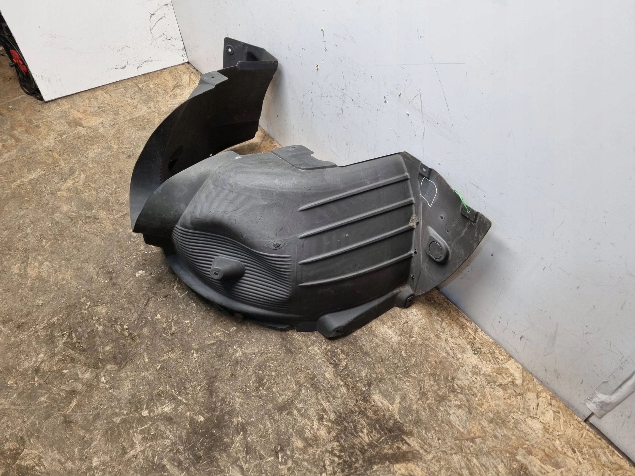mudguard right front front 3400054 BMW X3 E83