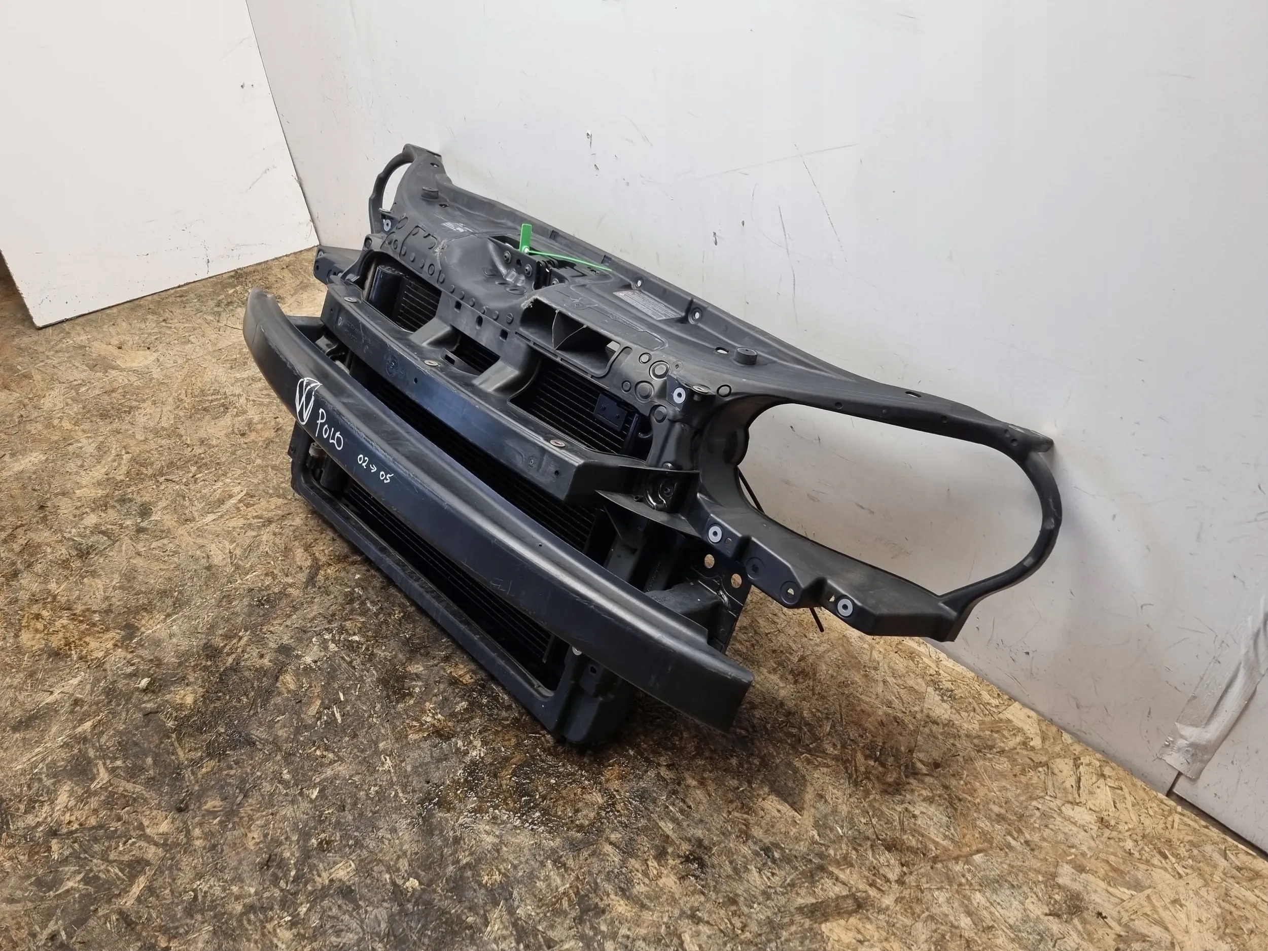 support panel for radiators pillar iron radiator 6Q0805588B VW POLO IV 1.9 02-05
