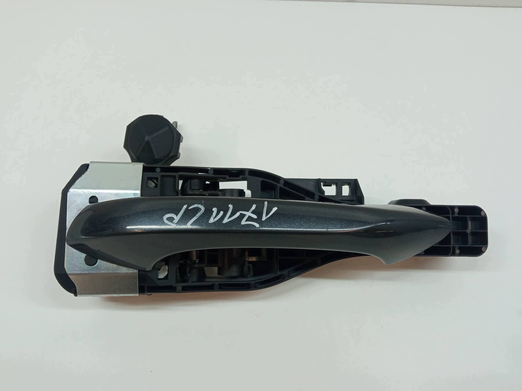 handle exterior left front M7R LM7R 971837885F Porsche Panamera II 971