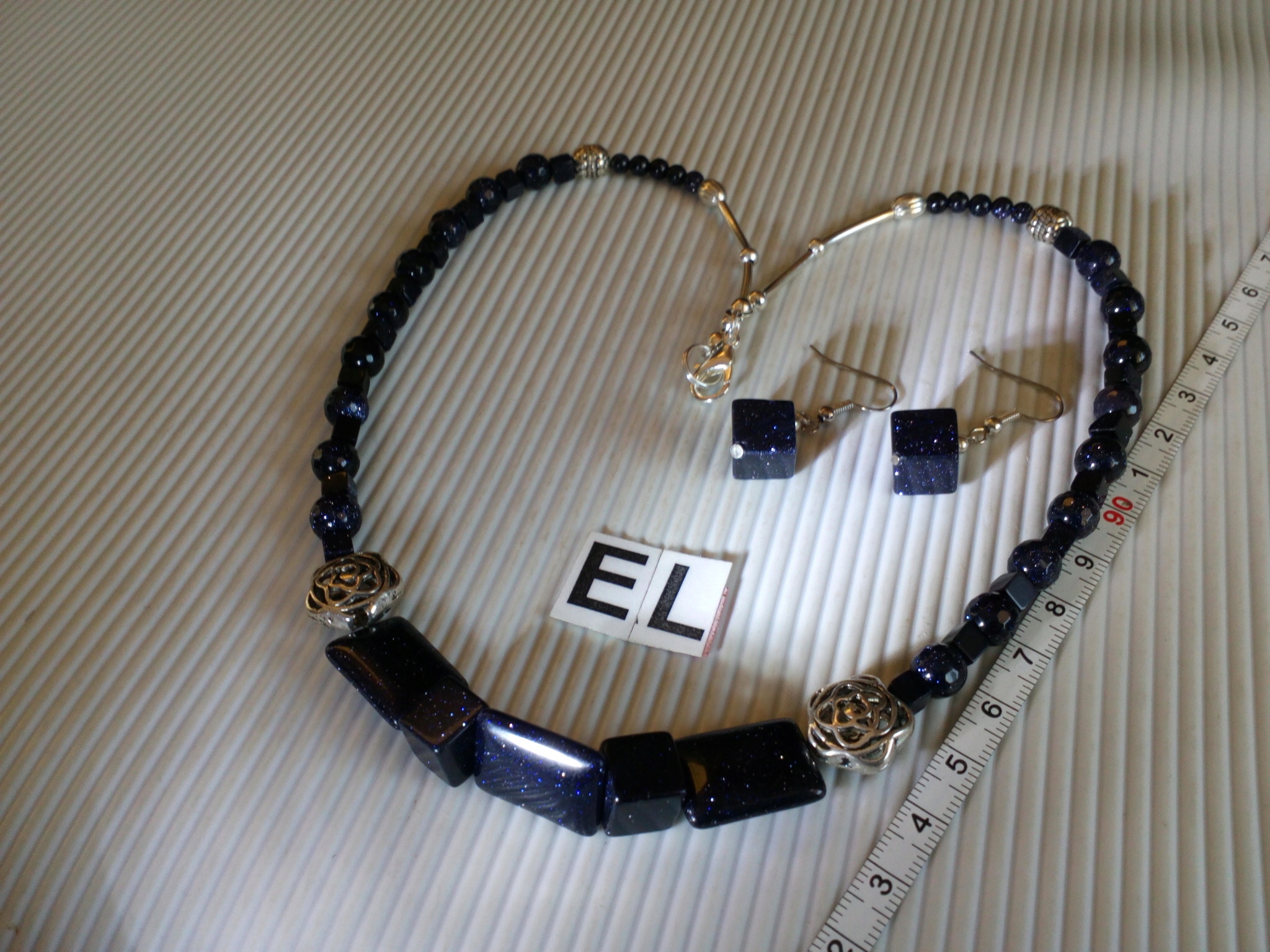 PIK 3032 korale NOC KAIRU długość 51 cm Marka bez marki