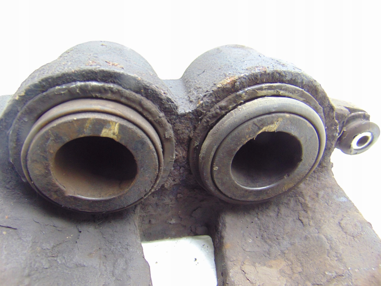 caliper brake left front front JEEP COMMANDER XK 3.0 CRD
