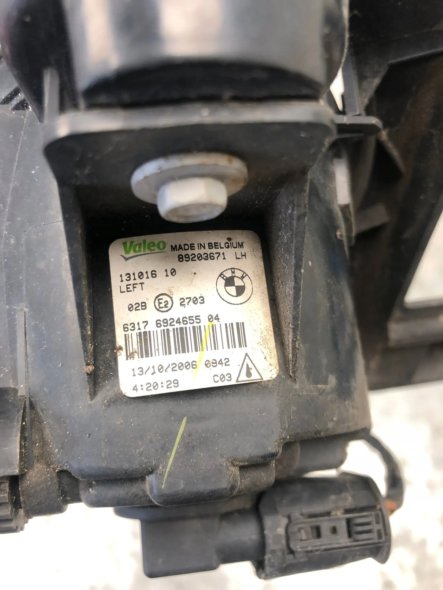 mlhovka levý předek BMW E87 6924655