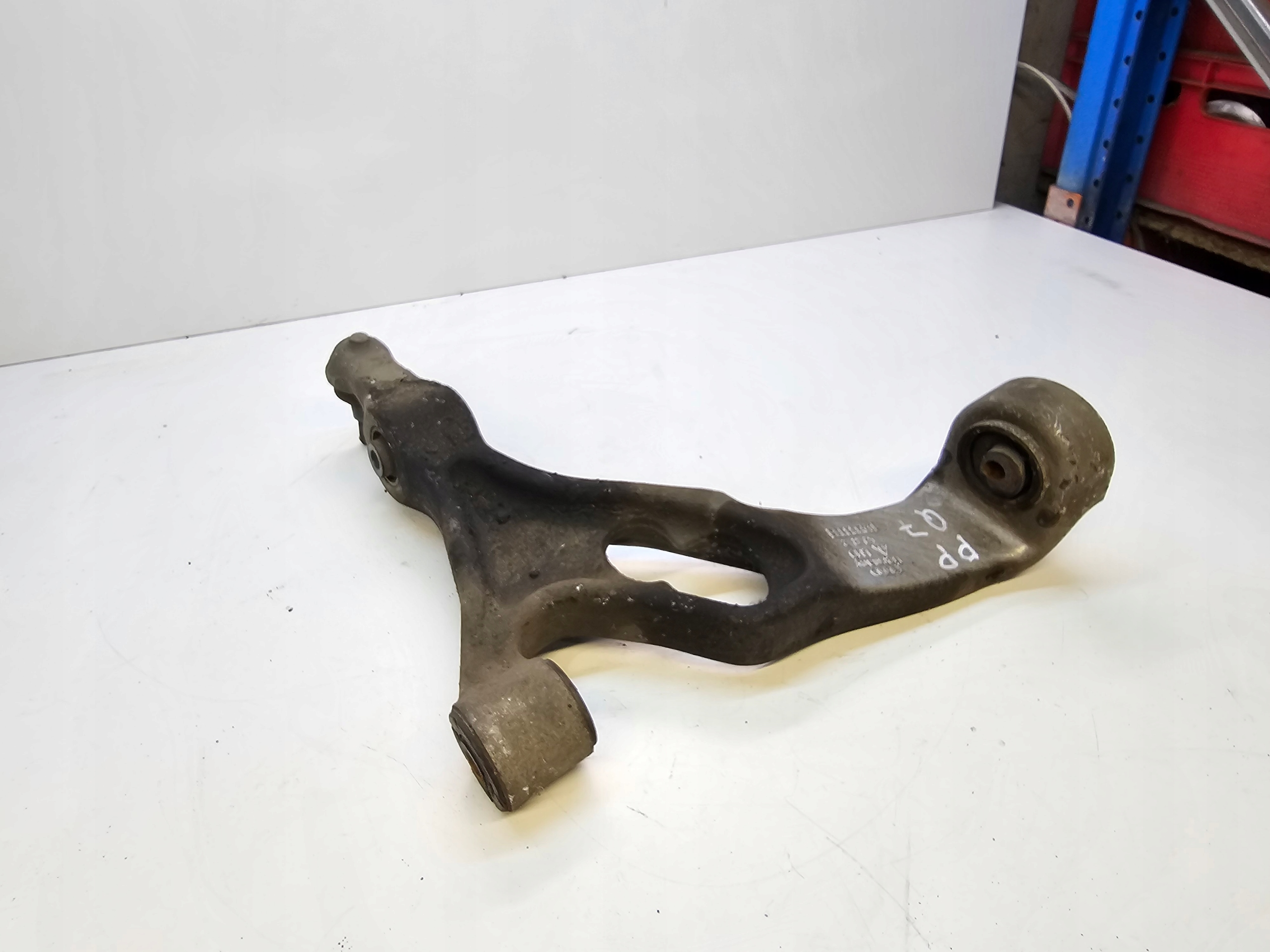 arm right front AUDI Q7 4L VW TOUAREG 7L0 *1*
