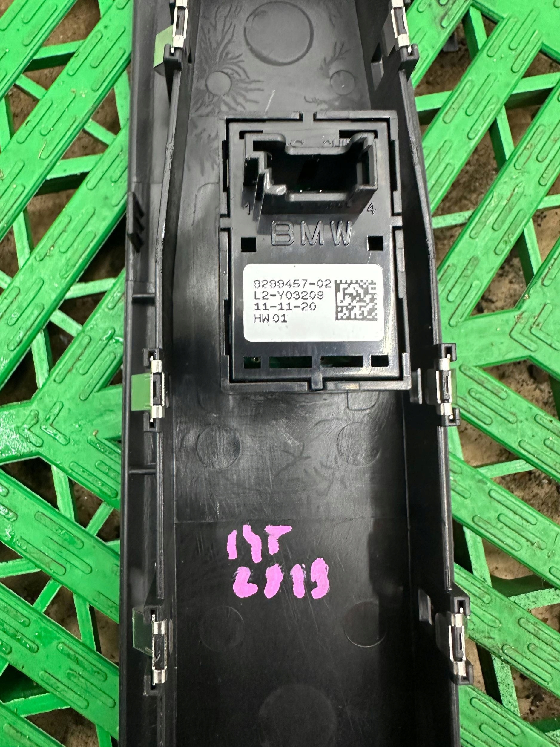 window control switch BMW 7 G11 G12 9299457
