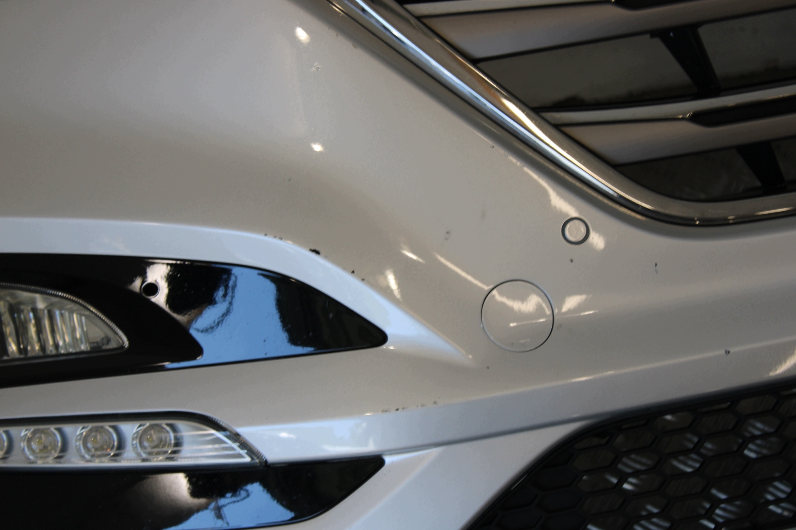 bumper front front complete 4 X PDC HYUNDAI TUCSON III 3 1.7 CRDI