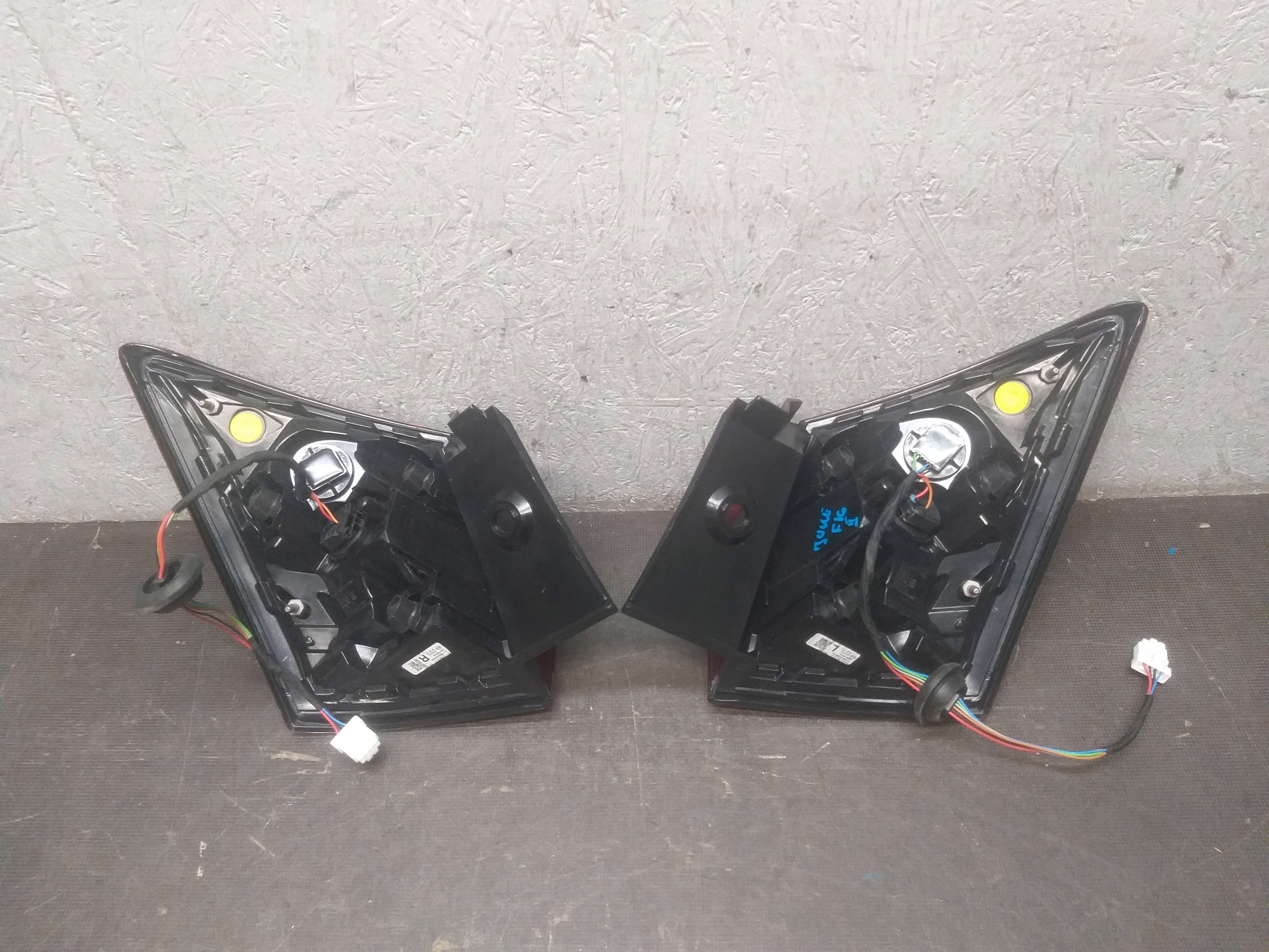 Licht heck rechts oder links NISSAN JUKE II 2 F16 LED 2VA014 352-01 2VA014 352