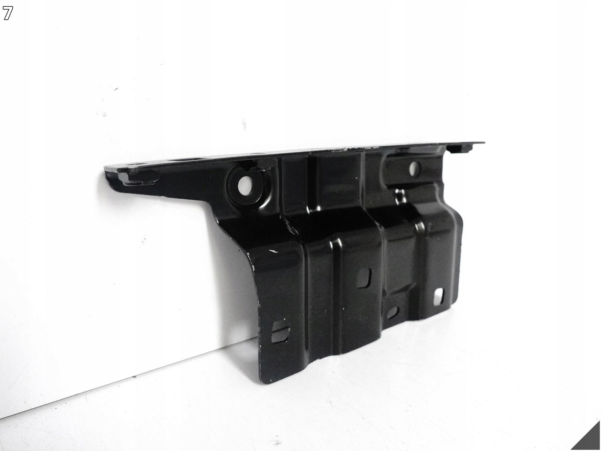 DACIA LOGAN III SANDERO III JOGGER Support Support plaque Aile Droite Avant