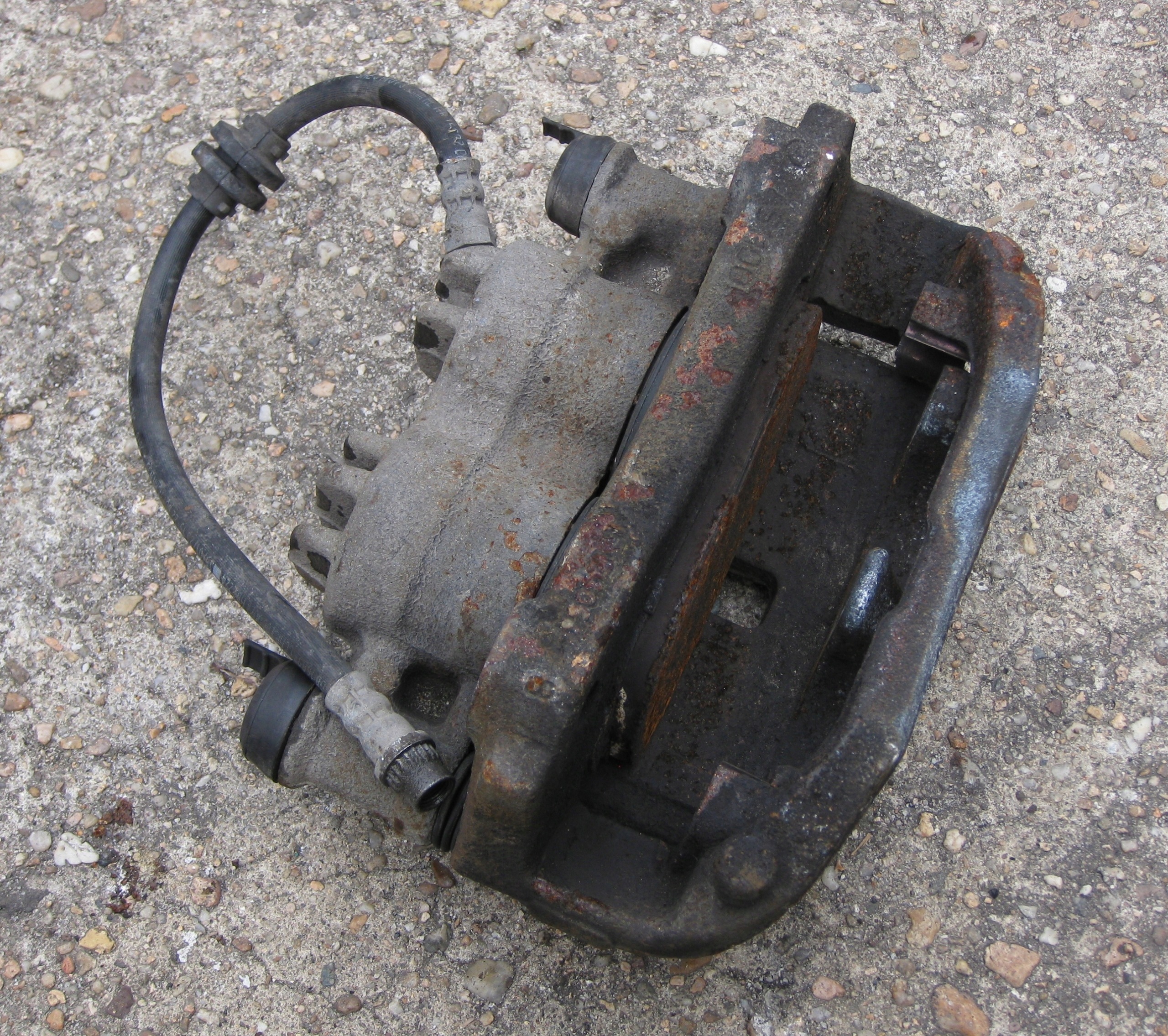RENAULT MASTER III MOVANO 2.3 DCI caliper brake right front