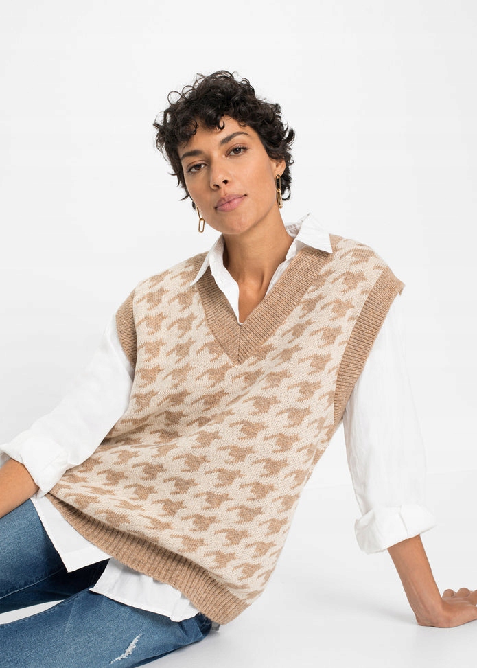 BONPRIX BEZRĘKAWNIK DAMSKI SWETERKOWY oversize R.S J129113 Kaptur bez kaptura