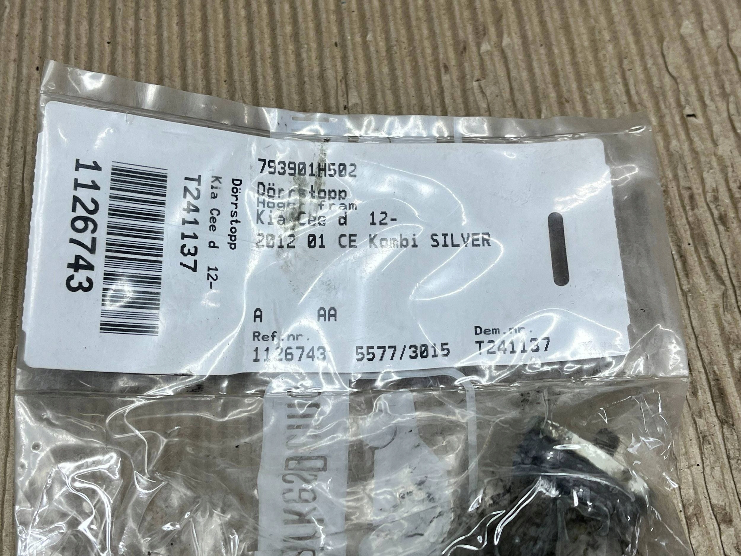 limiter door front KIA Ceed 793901H502