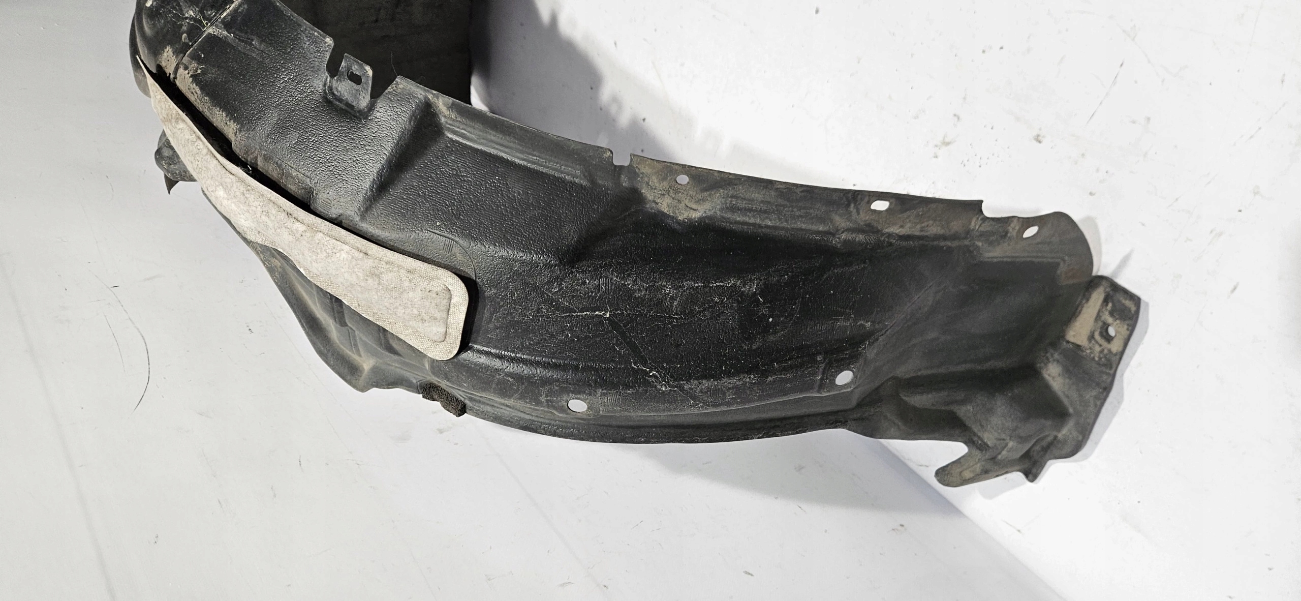 mudguard right front TOYOTA PRIUS plus 11-21 original 53875-47042