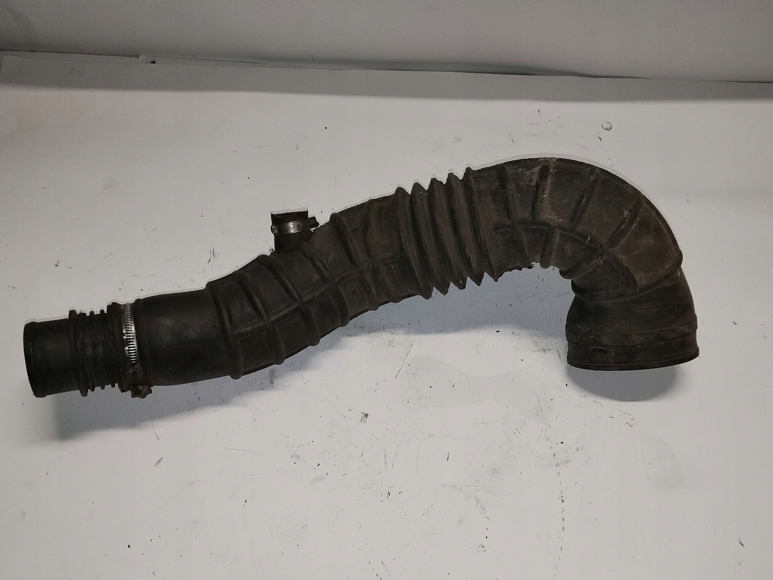 Schlauch Rohr intercooler Renault Master II 7700300585