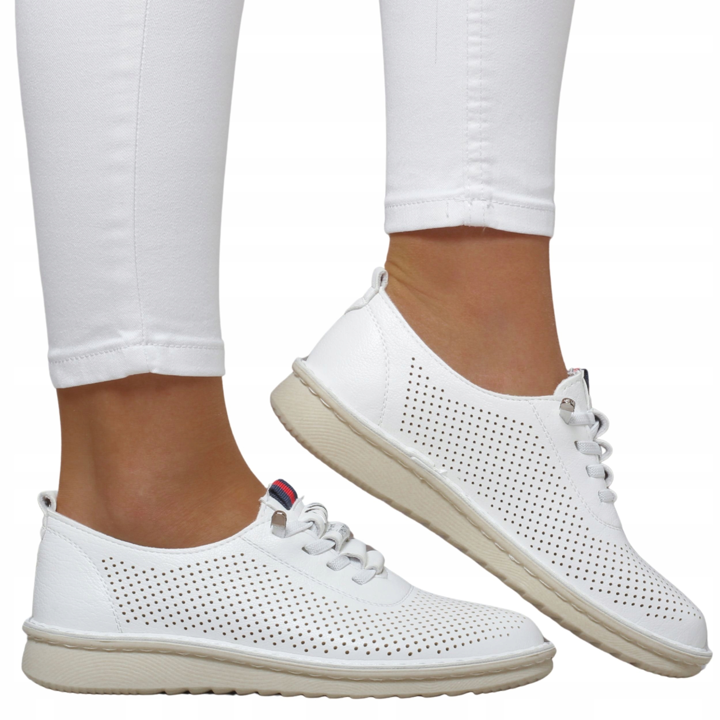 Białe Buty Damskie Sneakersy Ażurowe Lekkie Oddychające Sznurowane