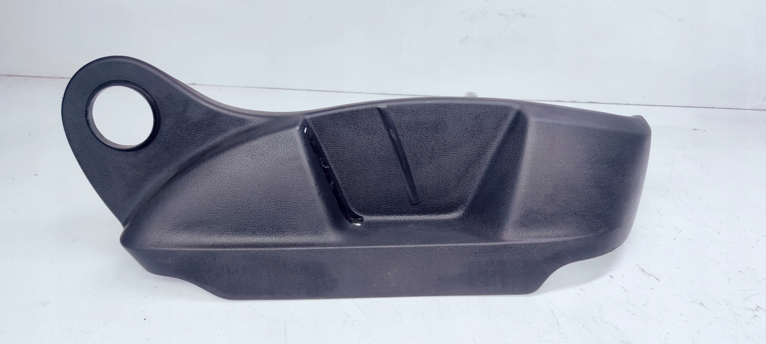 cover spoiler seat right AUDI Q3 5N0881314AA