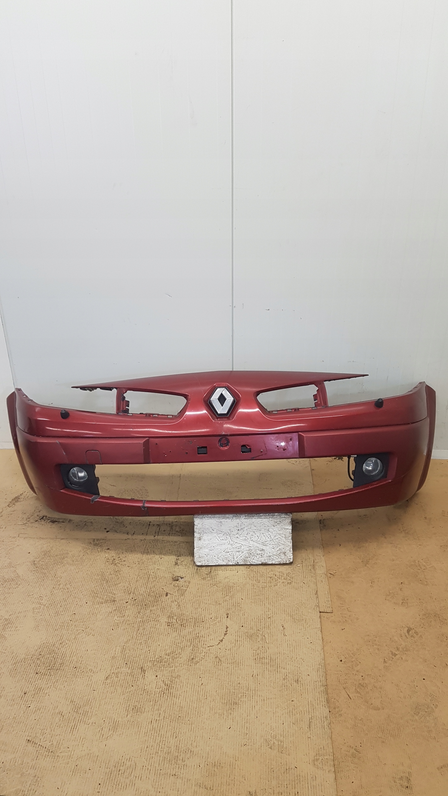 bumper front front RENAULT MEGANE 2 TENNP 8200124784 8200412401
