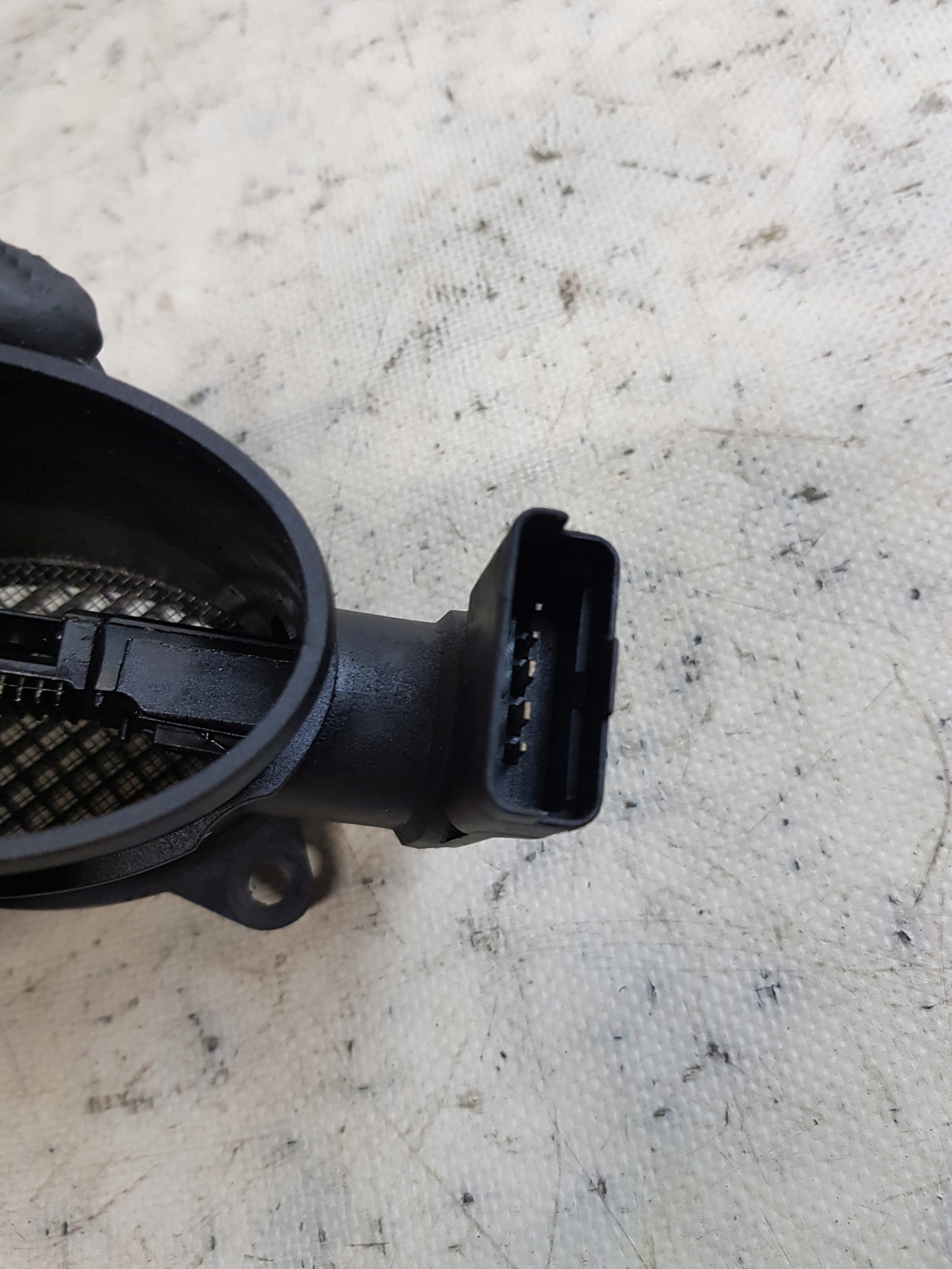 PEUGEOT 407 1.6 HDI flow meter air