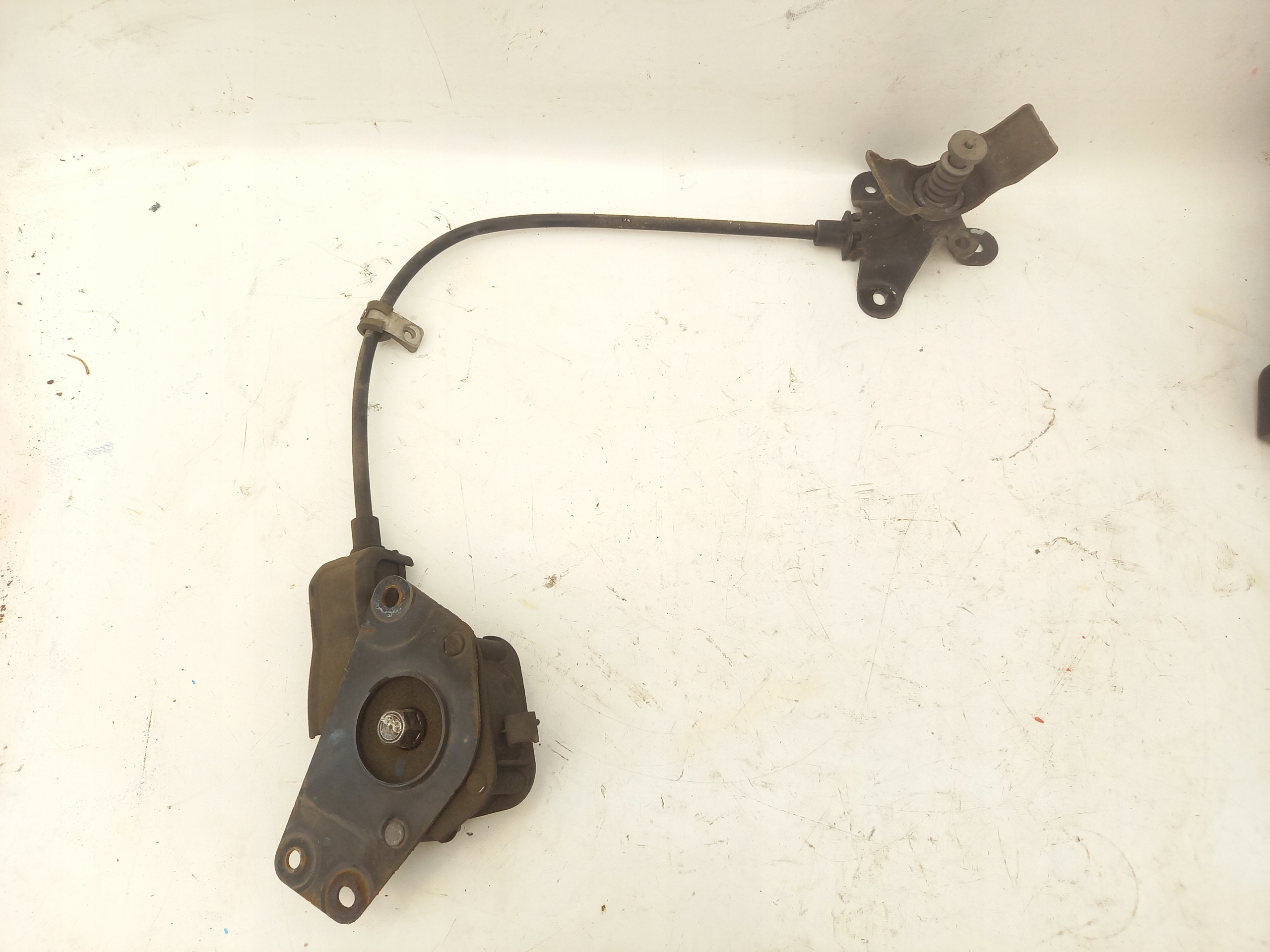 WINDA MOCOWANIE KOŁA ZAPASOWEGO RENAULT ESPACE V Jakość części (zgodnie z GVO) O - oryginał z logo producenta pojazdu (OE)