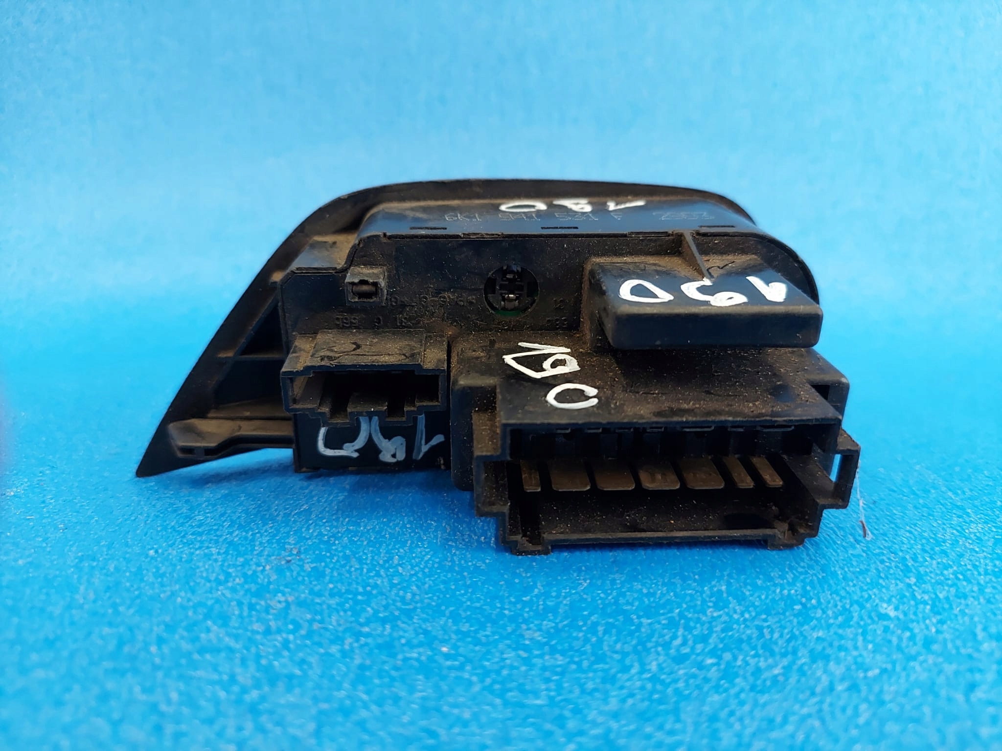 interruttore luci POLO 6N 6K1941531F