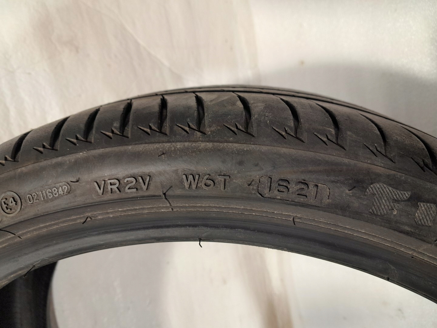gomma letnia Firestone Roadhawk 235/35 R19