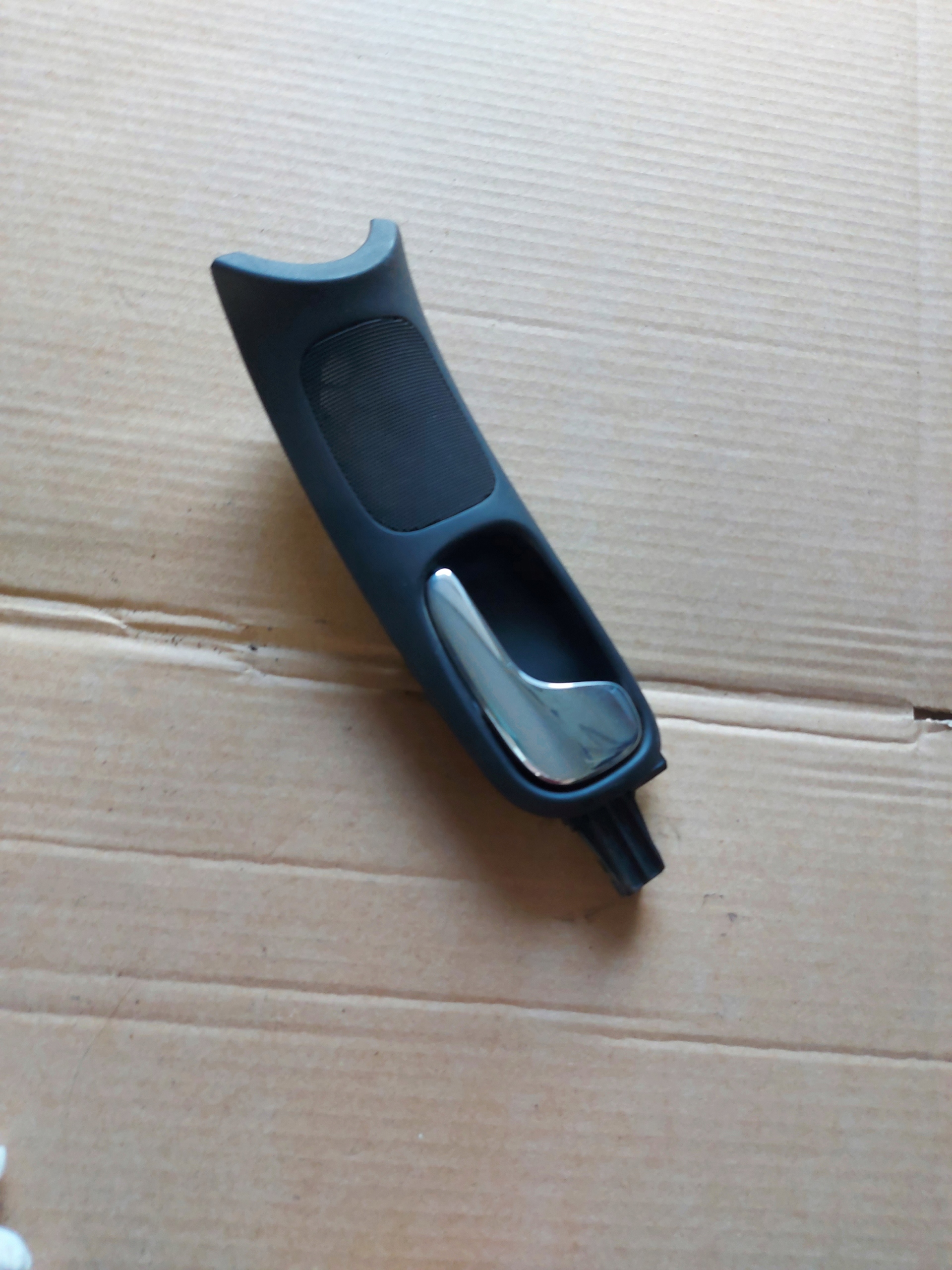 ручка двери внутренняя правый передний Audi A4 B5 8D oe европа