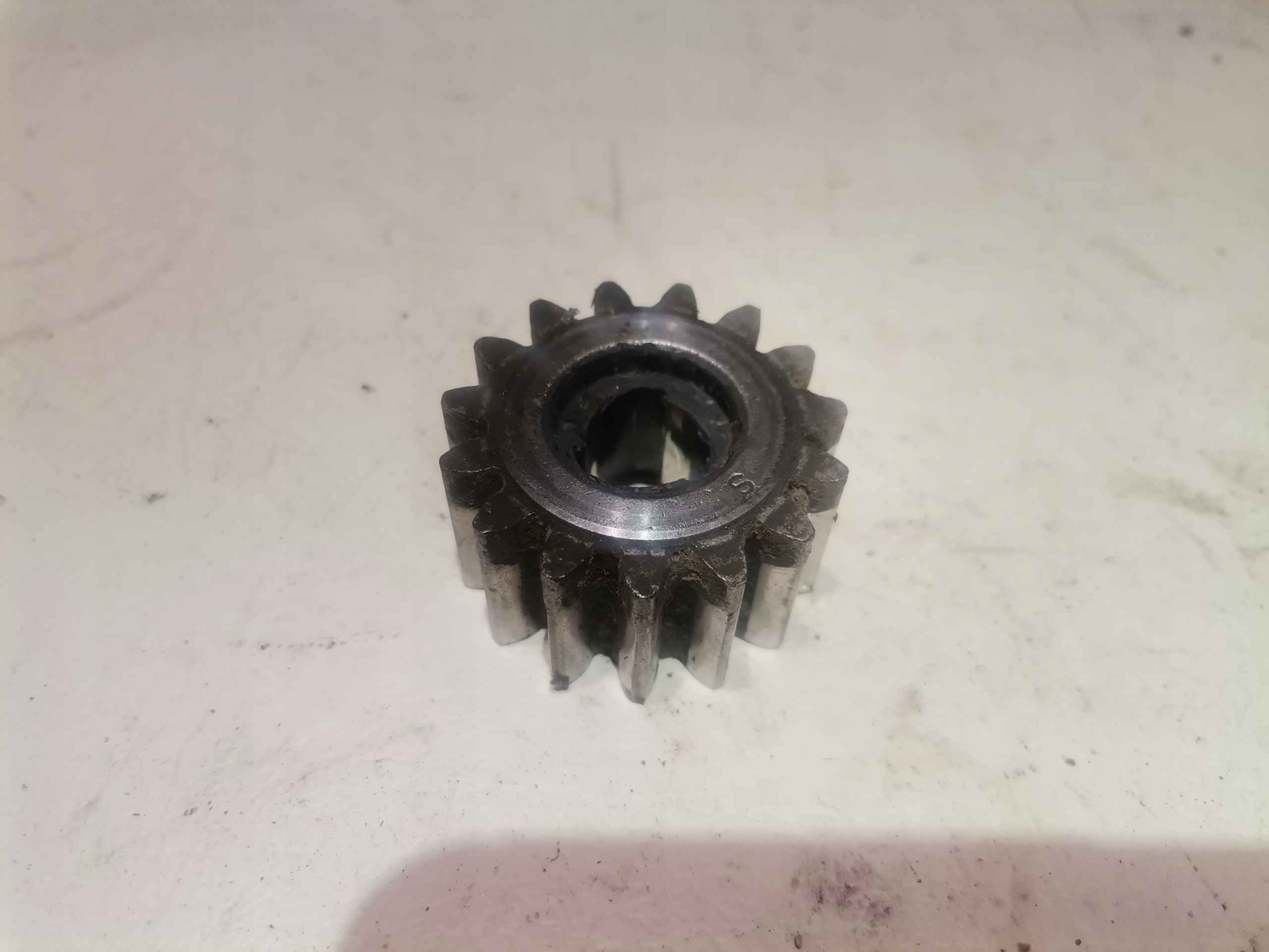 Zębatka napędowa BOSS MARINA P-70 Typ silnik