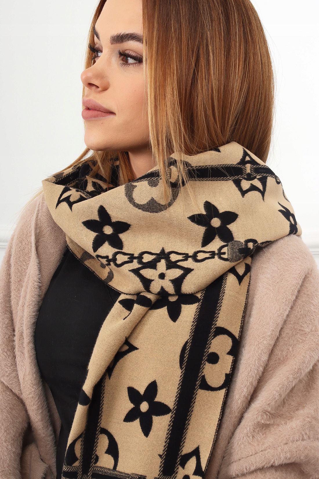 SZAL CHUSTA ELEGANCKA DWUSTR GWIAZDA CIEMNY 2265 Marka bez marki