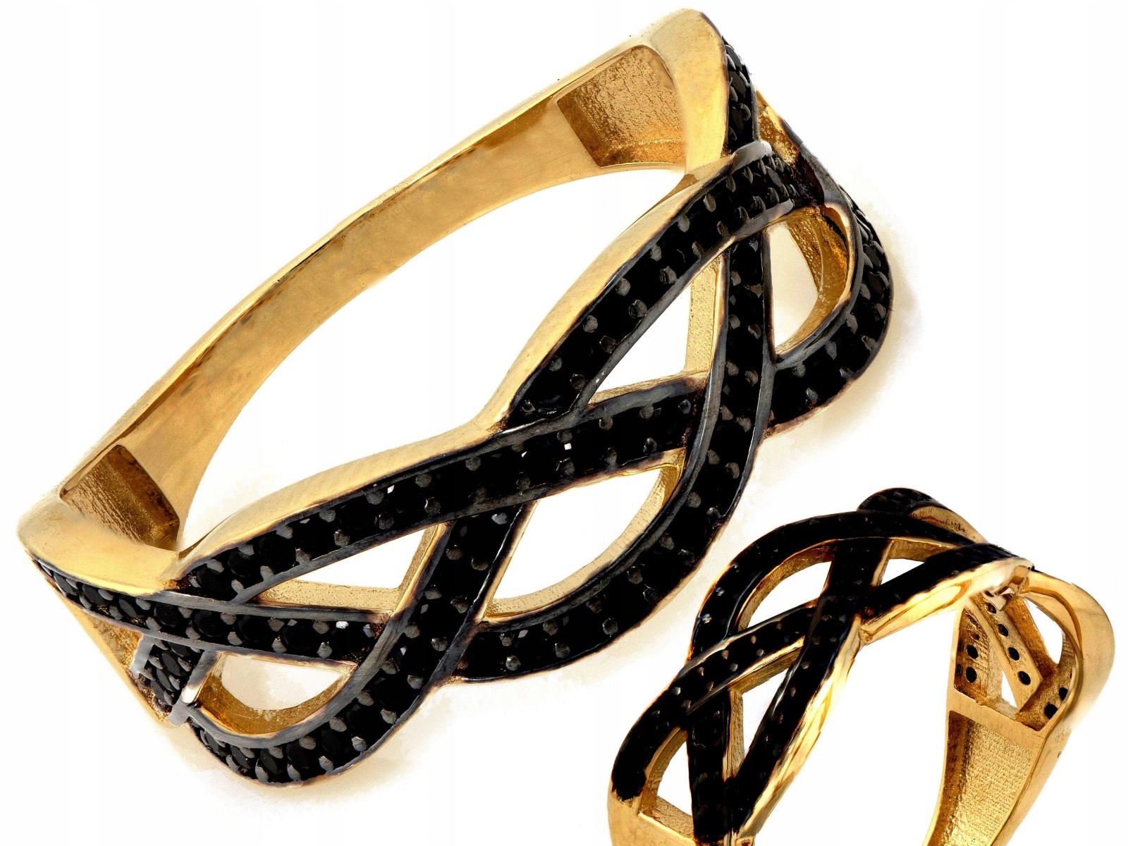 Prstýnek 585 s proplétaným model s černými zirkony 2.87 g