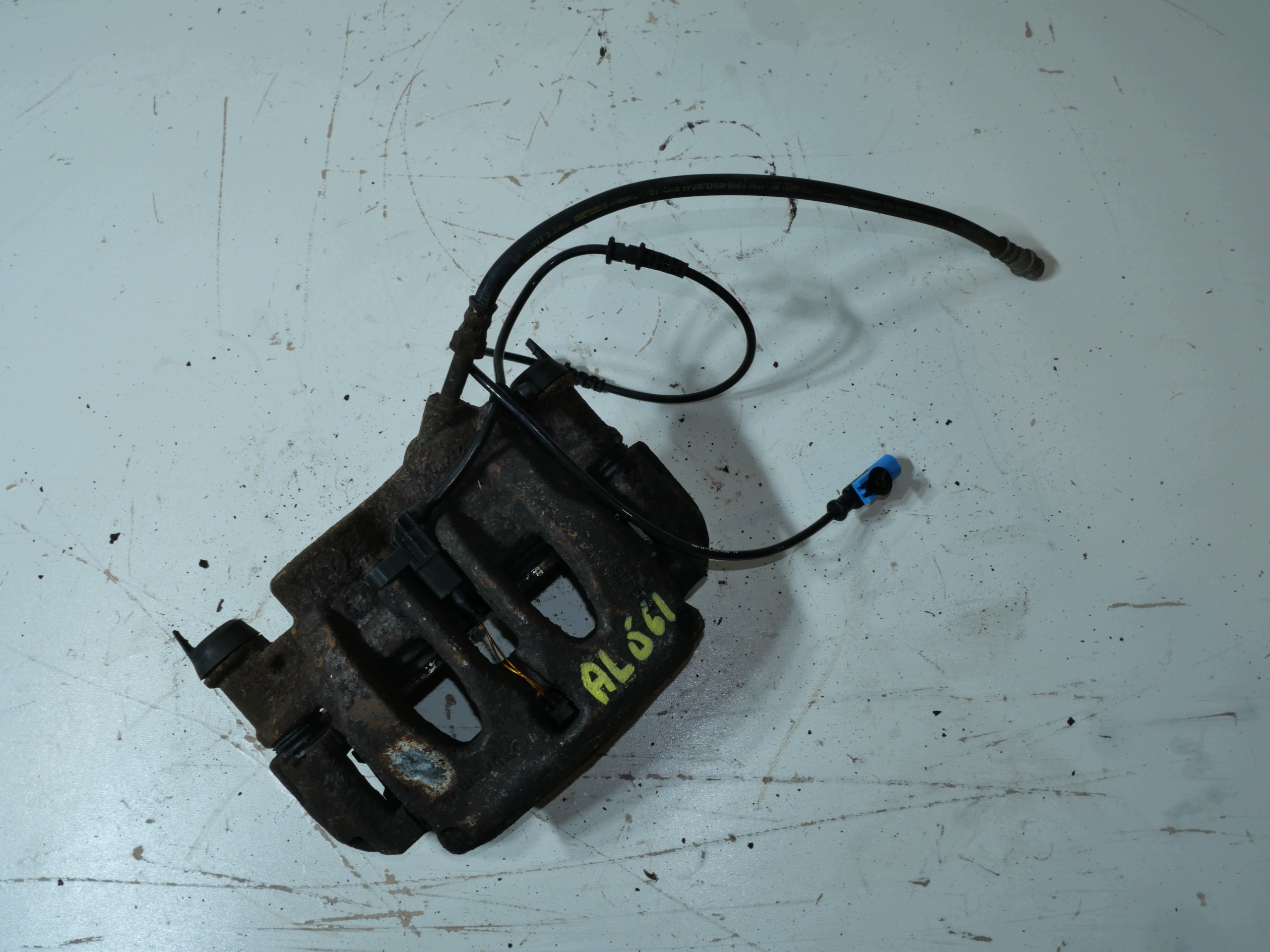SPRINTER 906 caliper brake front A1683602200