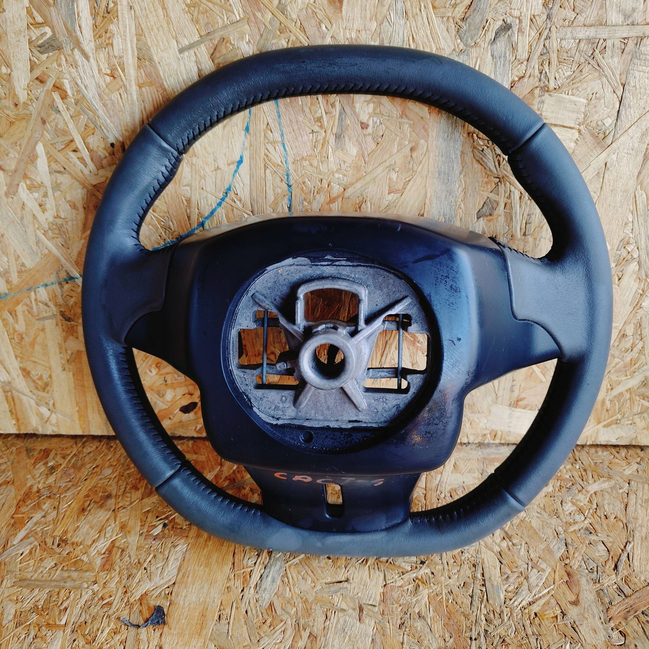 volant Citroen C4 Cactus 98004092ZD