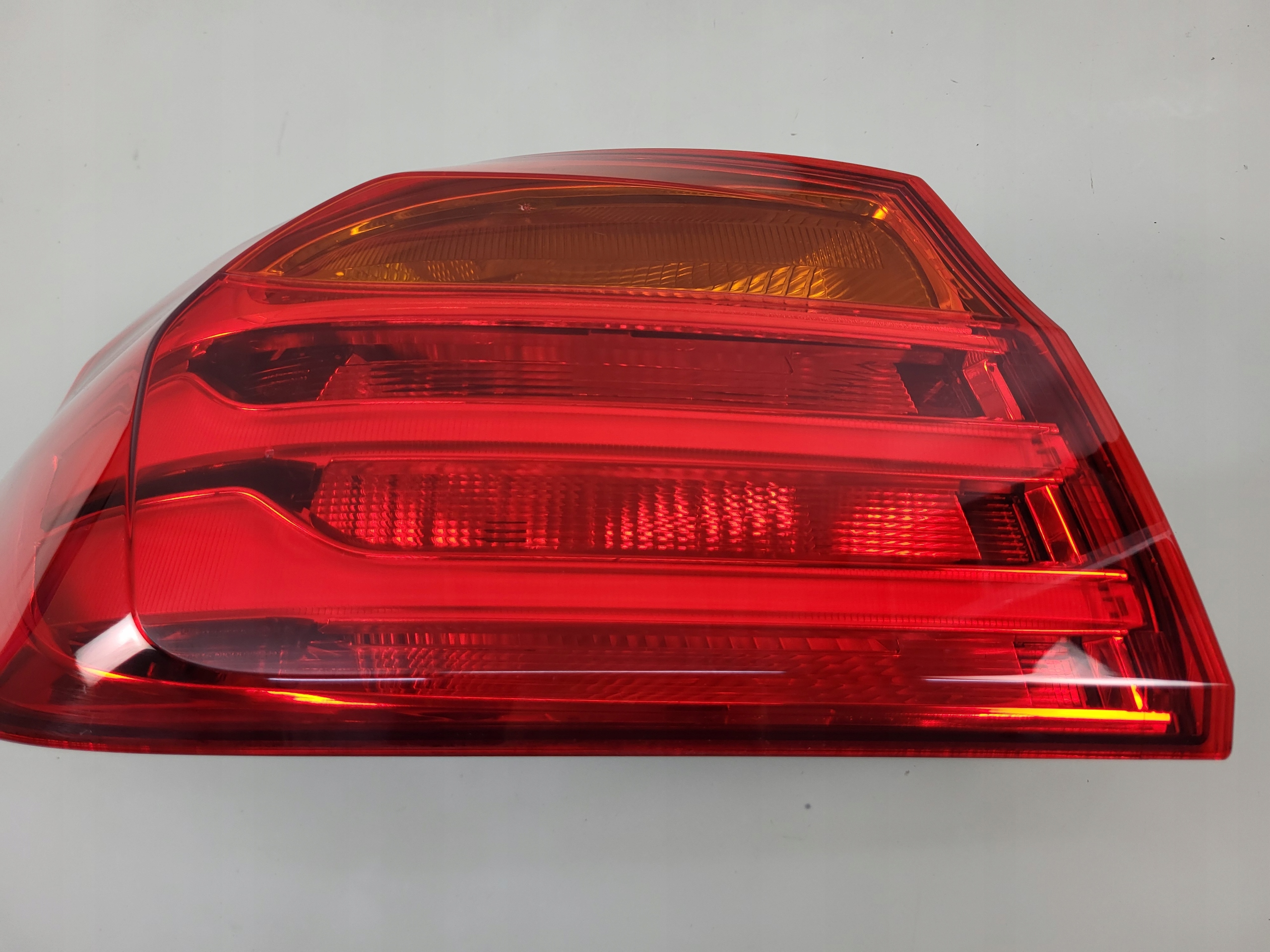 BMW 4 F32 COUPE M4 F82 F83 CABRIO F33 F36 LAMPA PRAWY TYŁ TYLNA PRAWA OEM Rodzaj lampy dedykowana