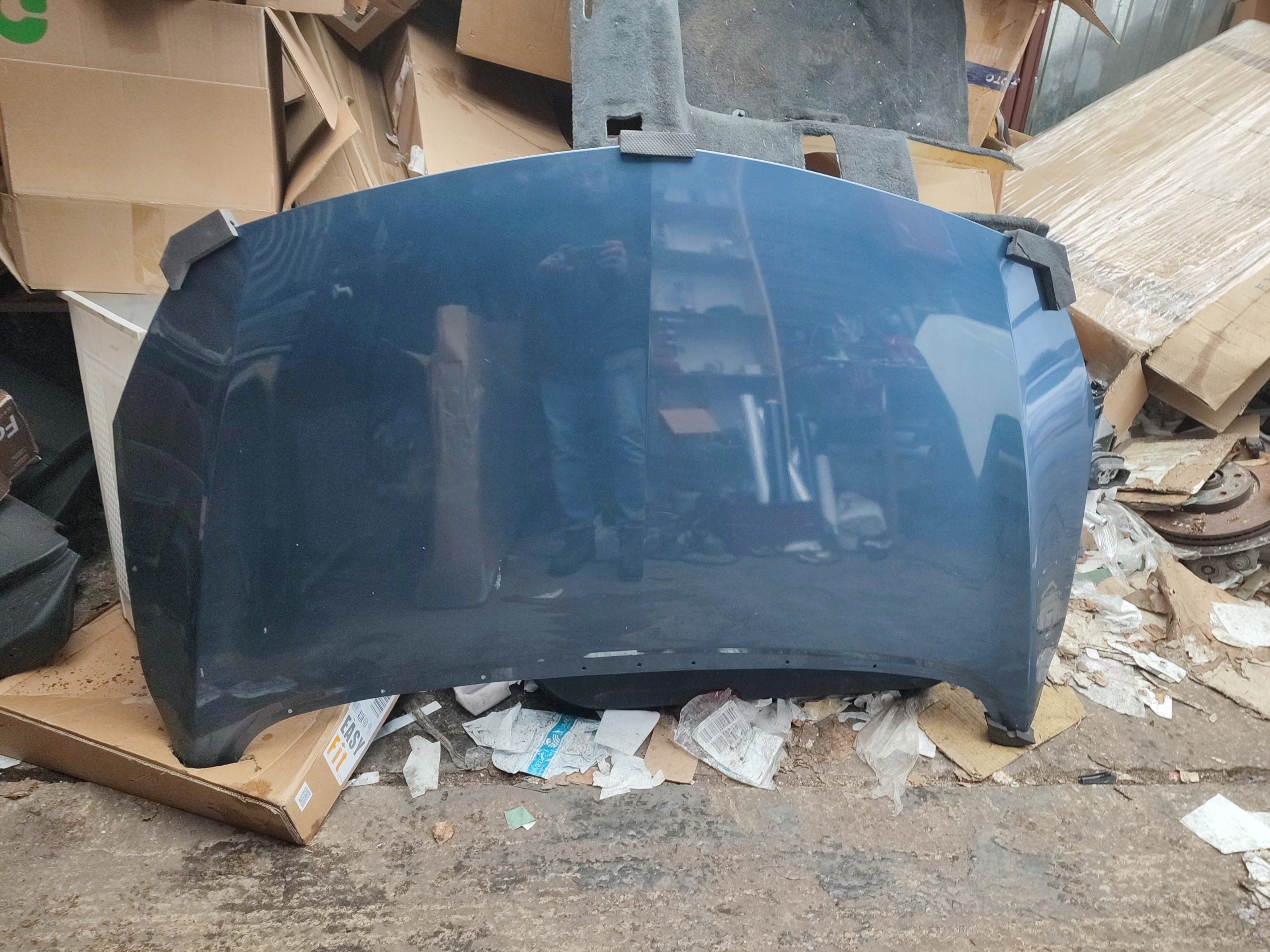 Capot opel astra j z22a rysa 1