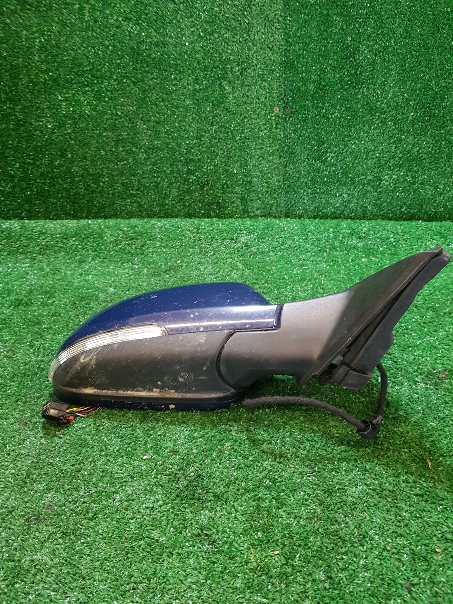 mirror right electrics SKODA SUPERB 2 4711