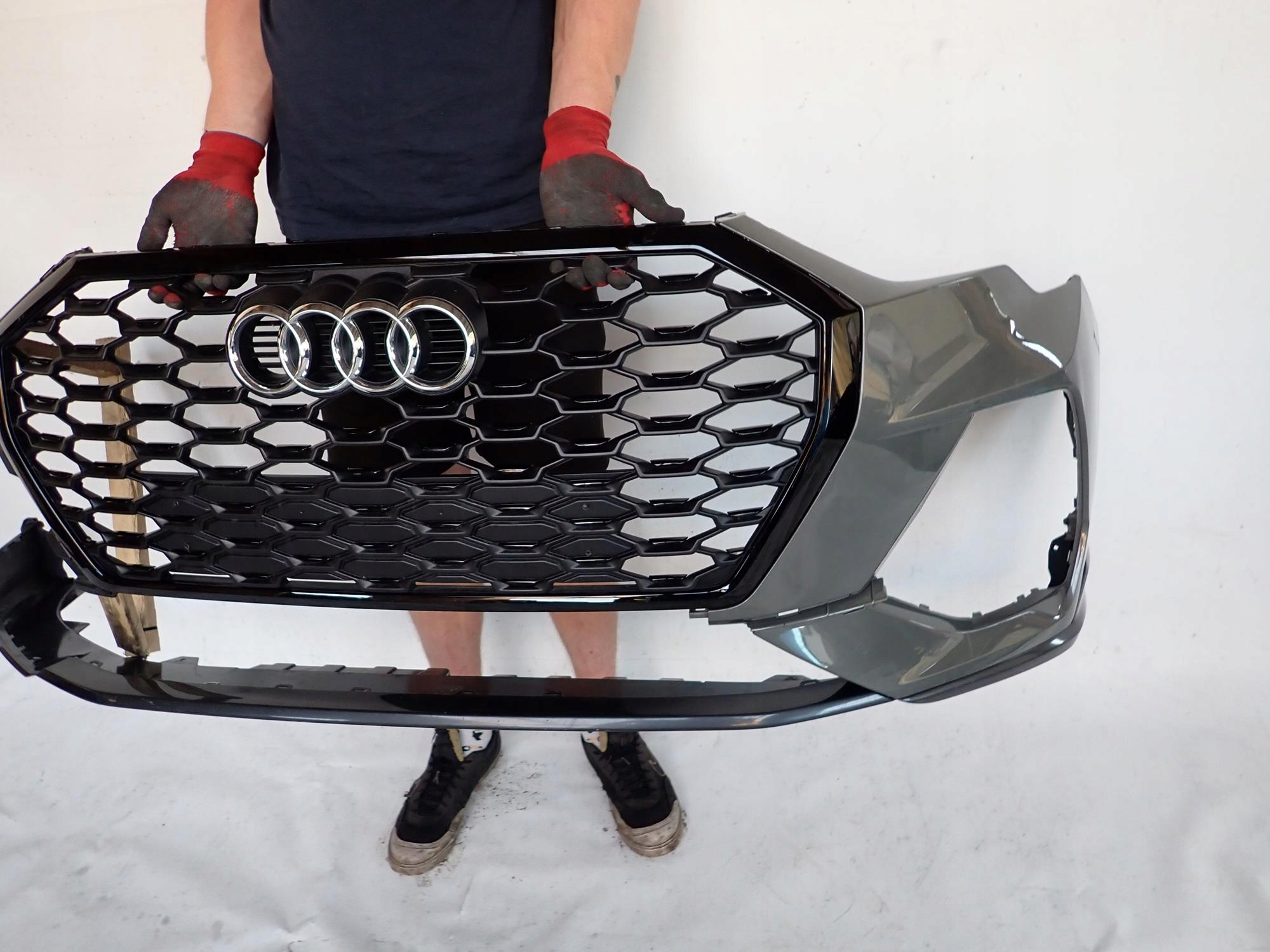 AUDI Q3 II 2 S-LINE 18-> nárazník předek přední