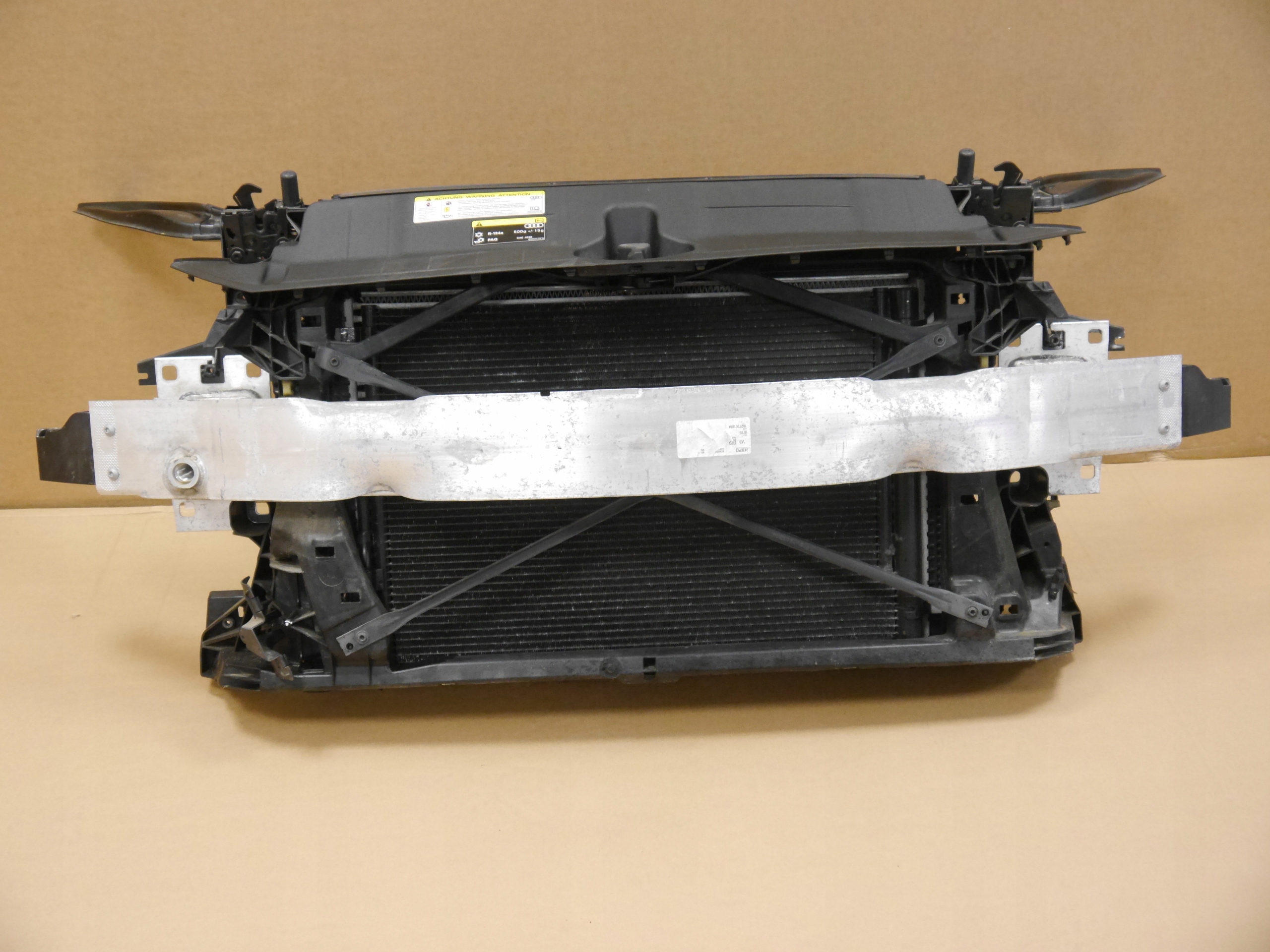 AUDI TT 8S PAS PRZEDNI WZMOCNIENIE CHŁODNICE 2.0TFSI 162kW 220PS