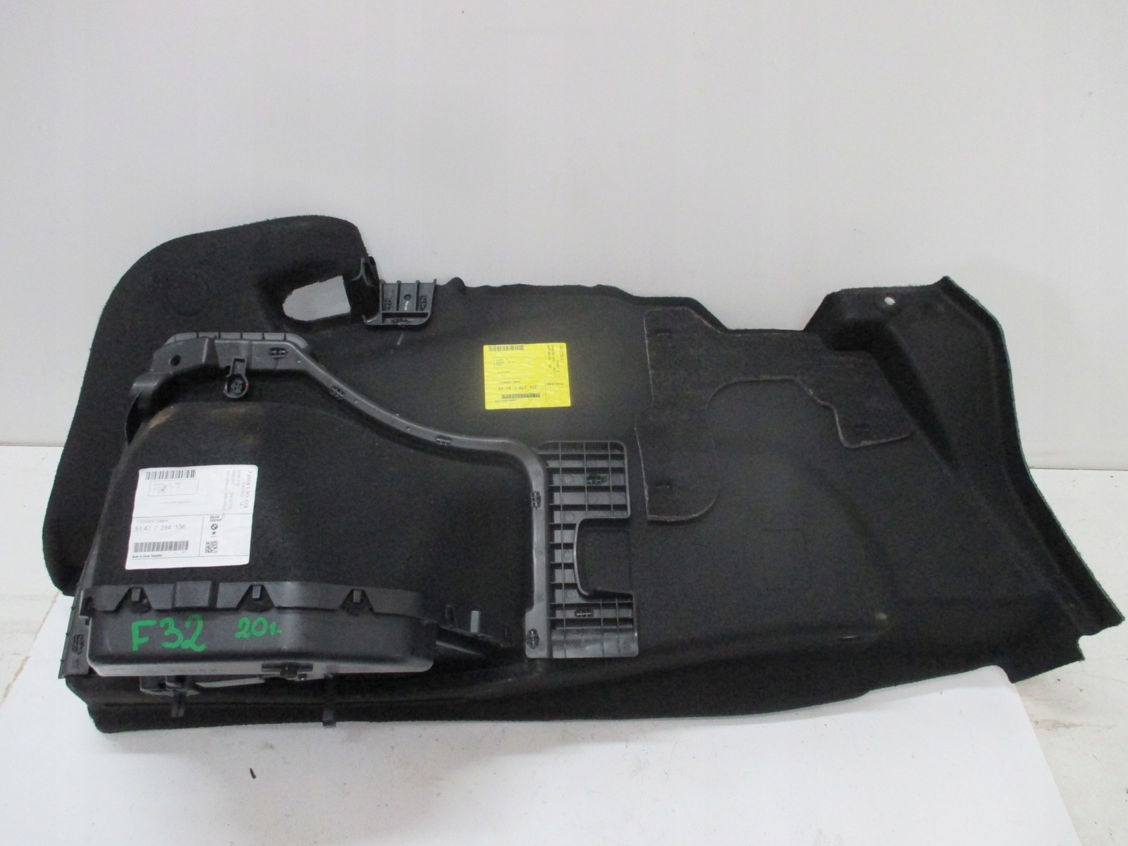 boot upholstery BMW F32 7467122 right