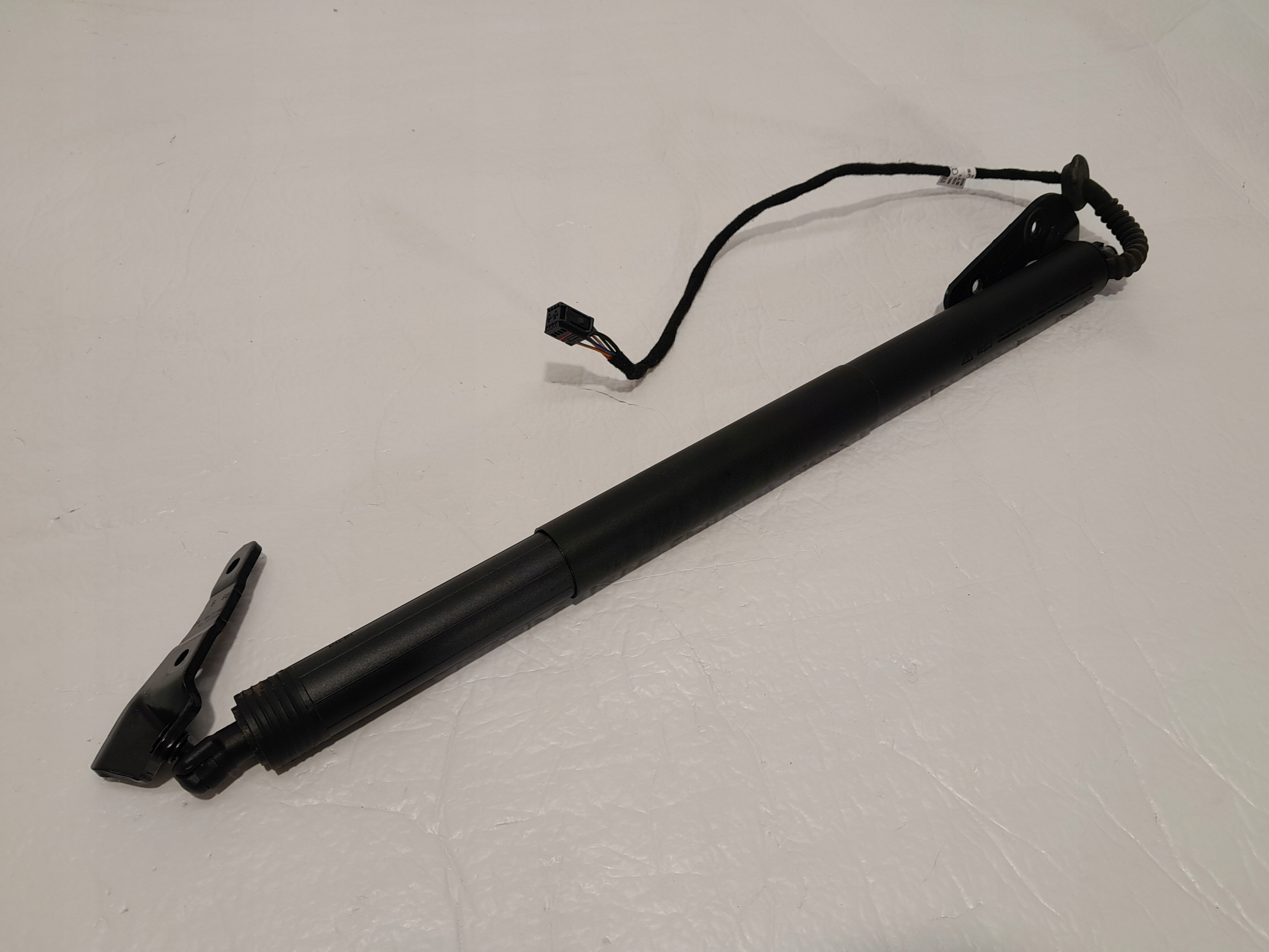 AUDI A5 F5 8W damper telescope bonnet boot 8W8827851A