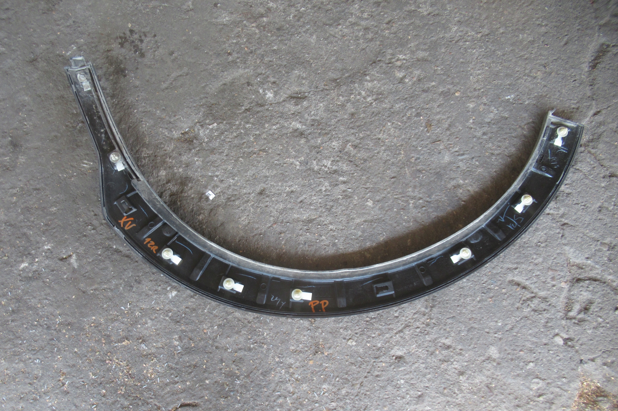SUBARU XV 12R Couverture Aile Droite Avant