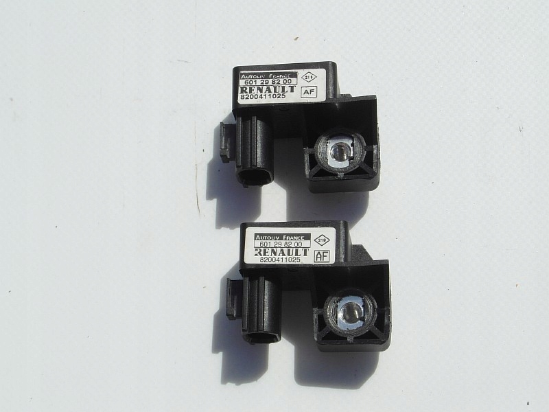 SCENIC MEGANE II 2 SENSOR UDERZENIA KURTYN BOCZNY Typ samochodu Samochody osobowe