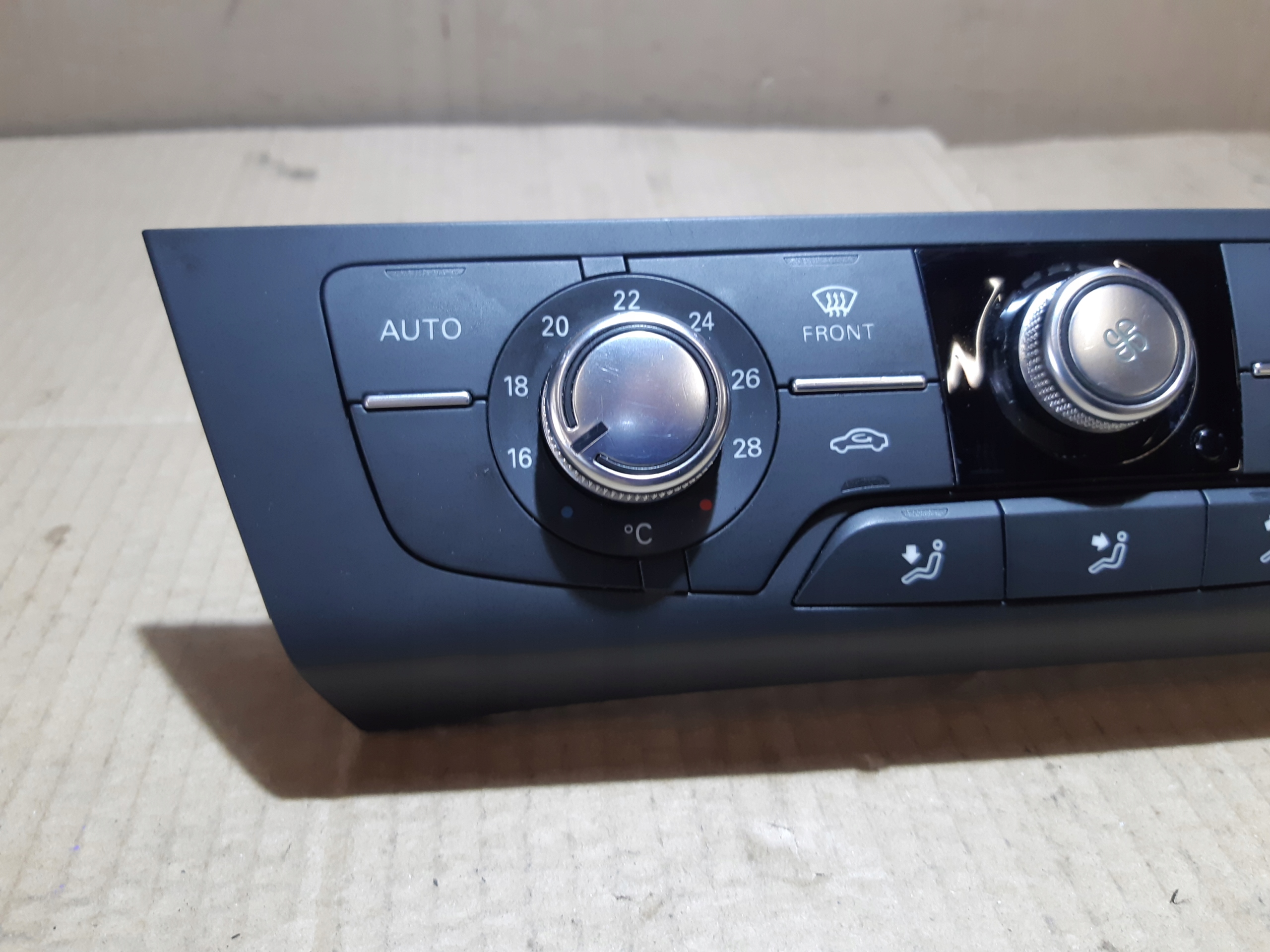 AUDI A6 C7 PANEL des lüfters klimaanlage 4G0820043AB