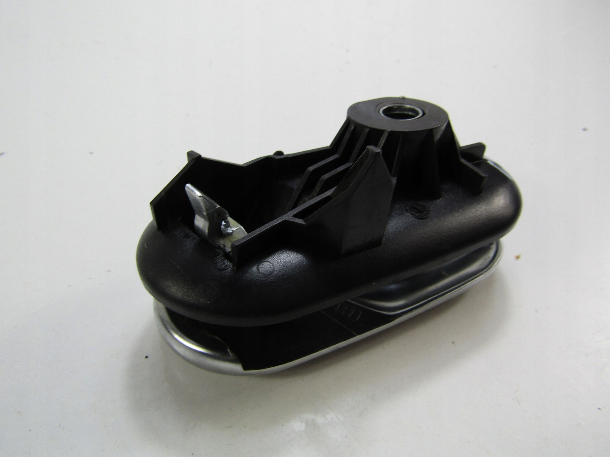 SAAB 95 и YS3E ручка двери внутренняя зад 05-10