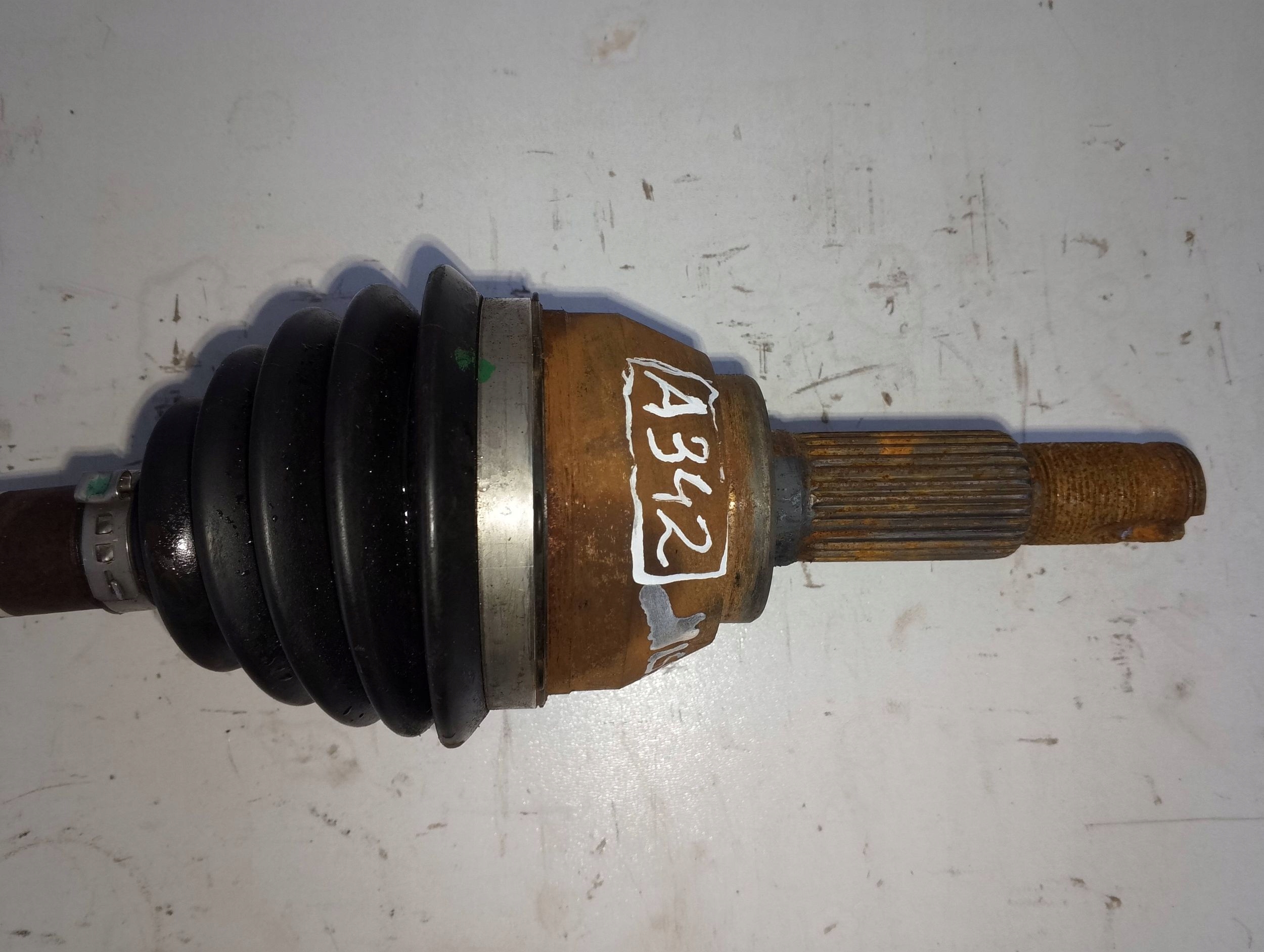 Nissan Leaf II semi-axis front right 3910055A1B (A342)