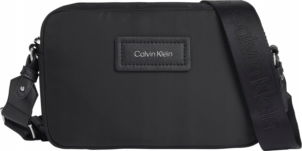 

Calvin Klein Torebka Damska Ck Essential Black