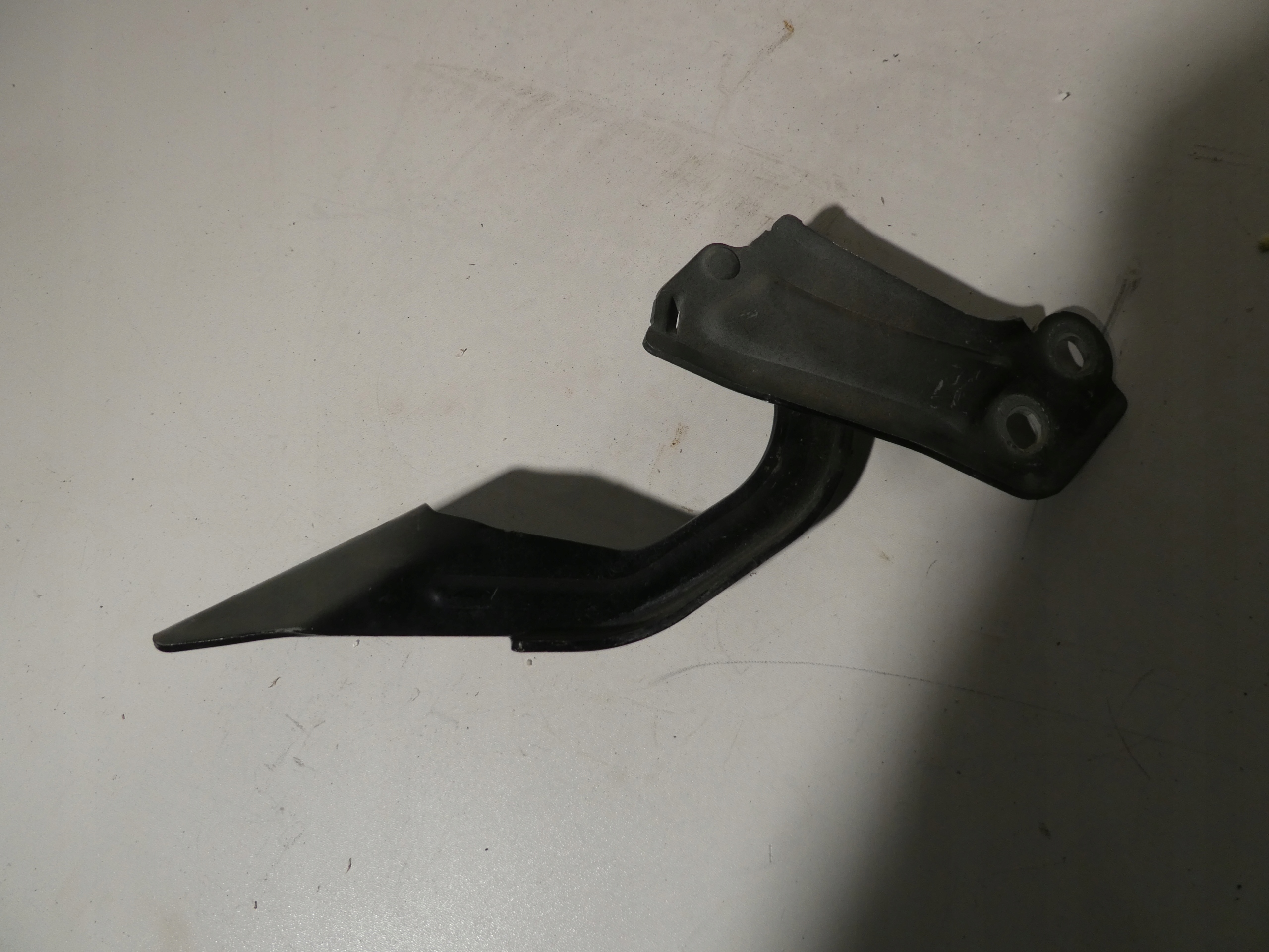 FORD KUGA II mk2 ST-line hinge bonnets PRZEDNIEJ left BM51-A16801-AD